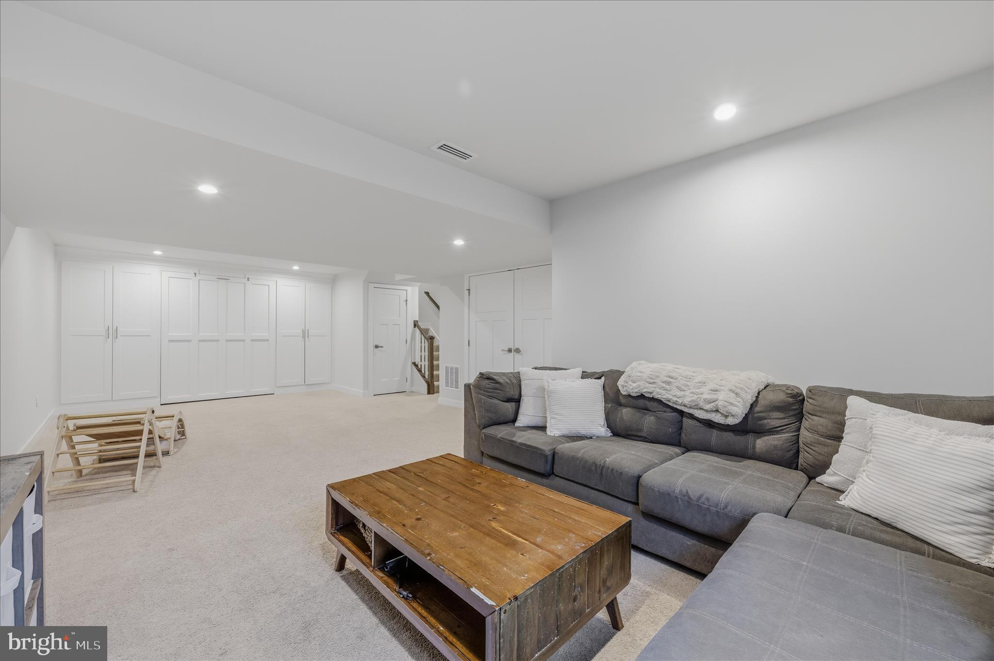 BRENTWOOD SPRINGS - Residential