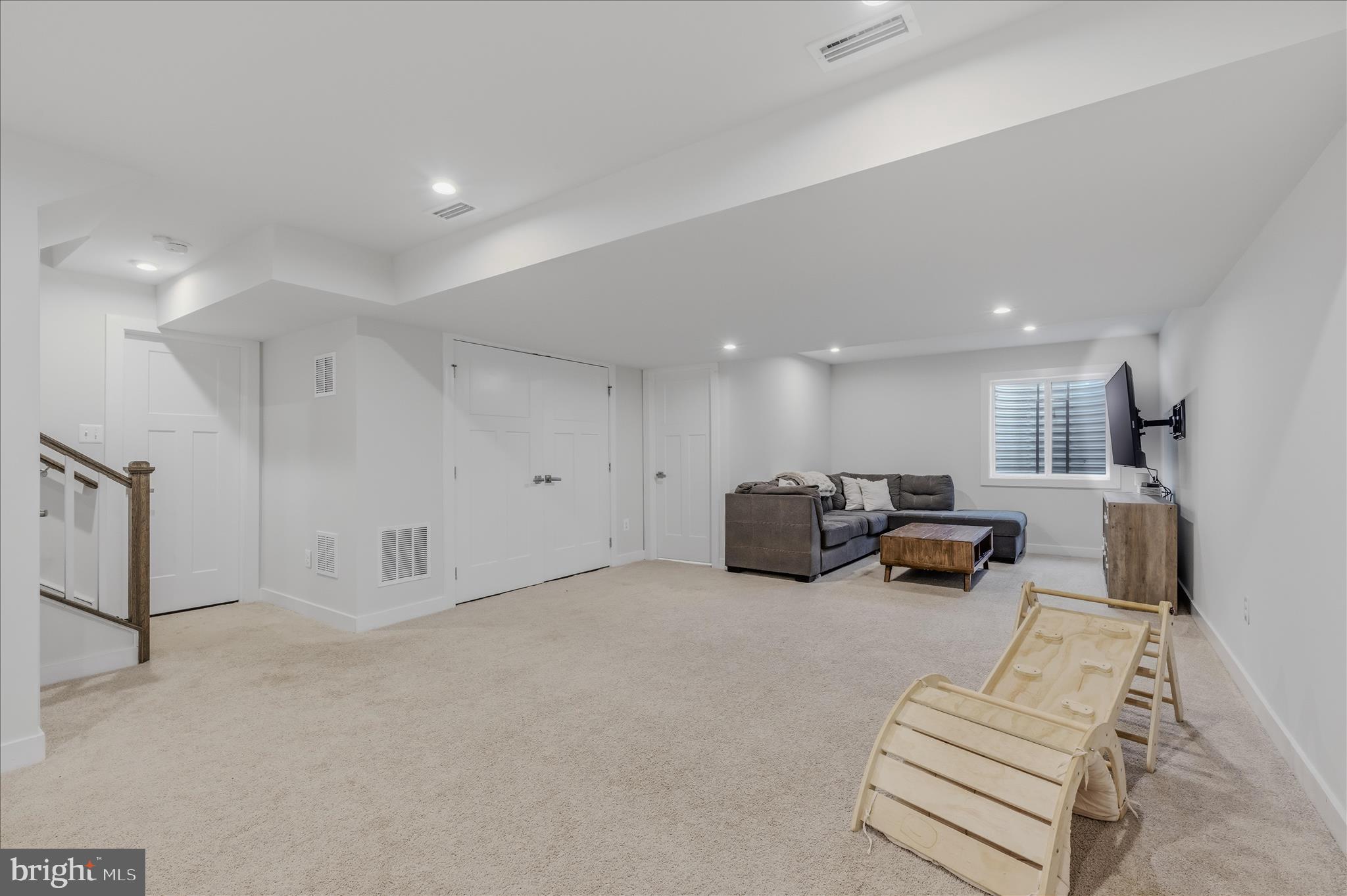 BRENTWOOD SPRINGS - Residential