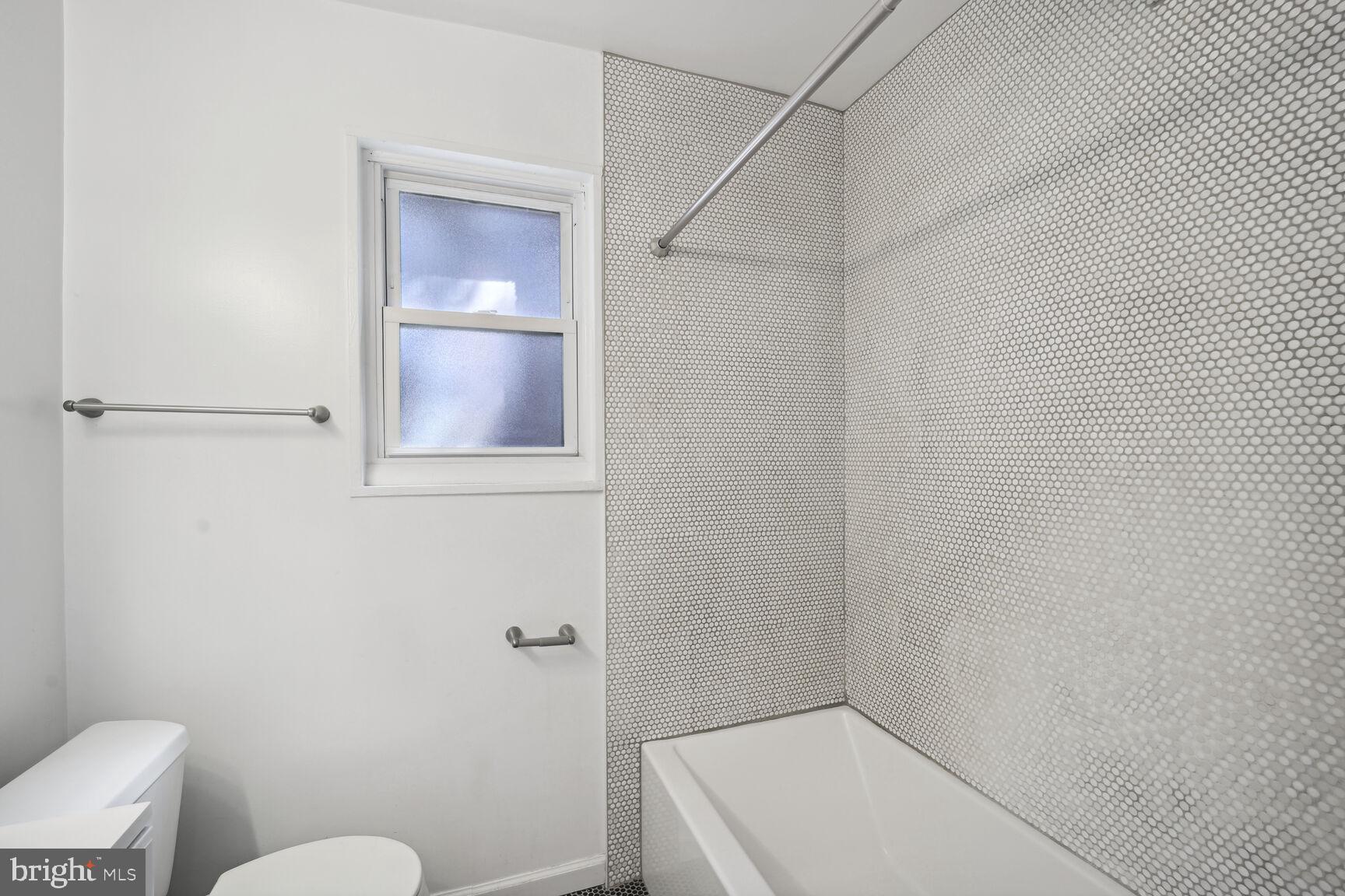 2720 7TH STREET NE 101