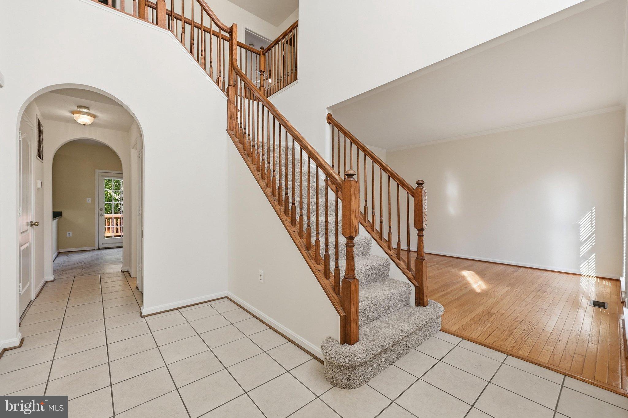 2567 BEAR DEN ROAD