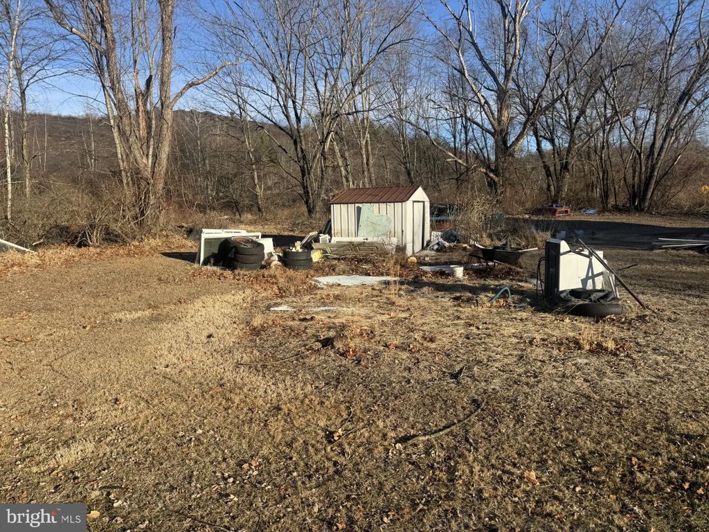 Photo of 1176 Valley Road, POTTSVILLE, PA 17901 (MLS # PASK2025122)