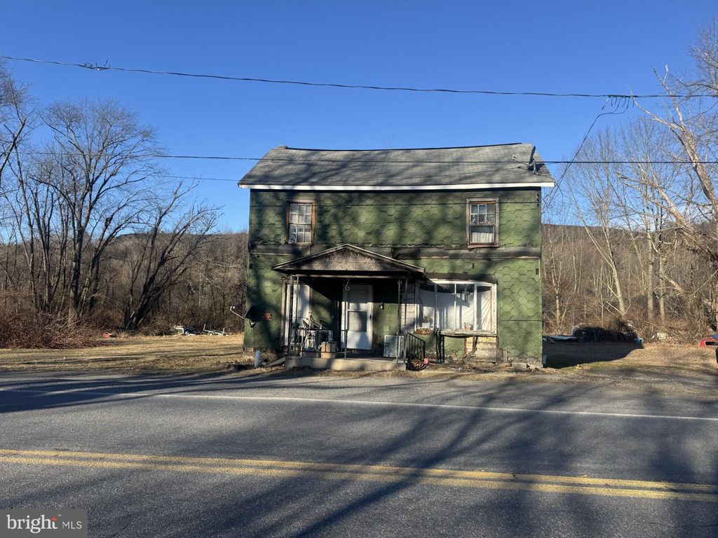 Photo of 1176 Valley Road, POTTSVILLE, PA 17901 (MLS # PASK2025122)