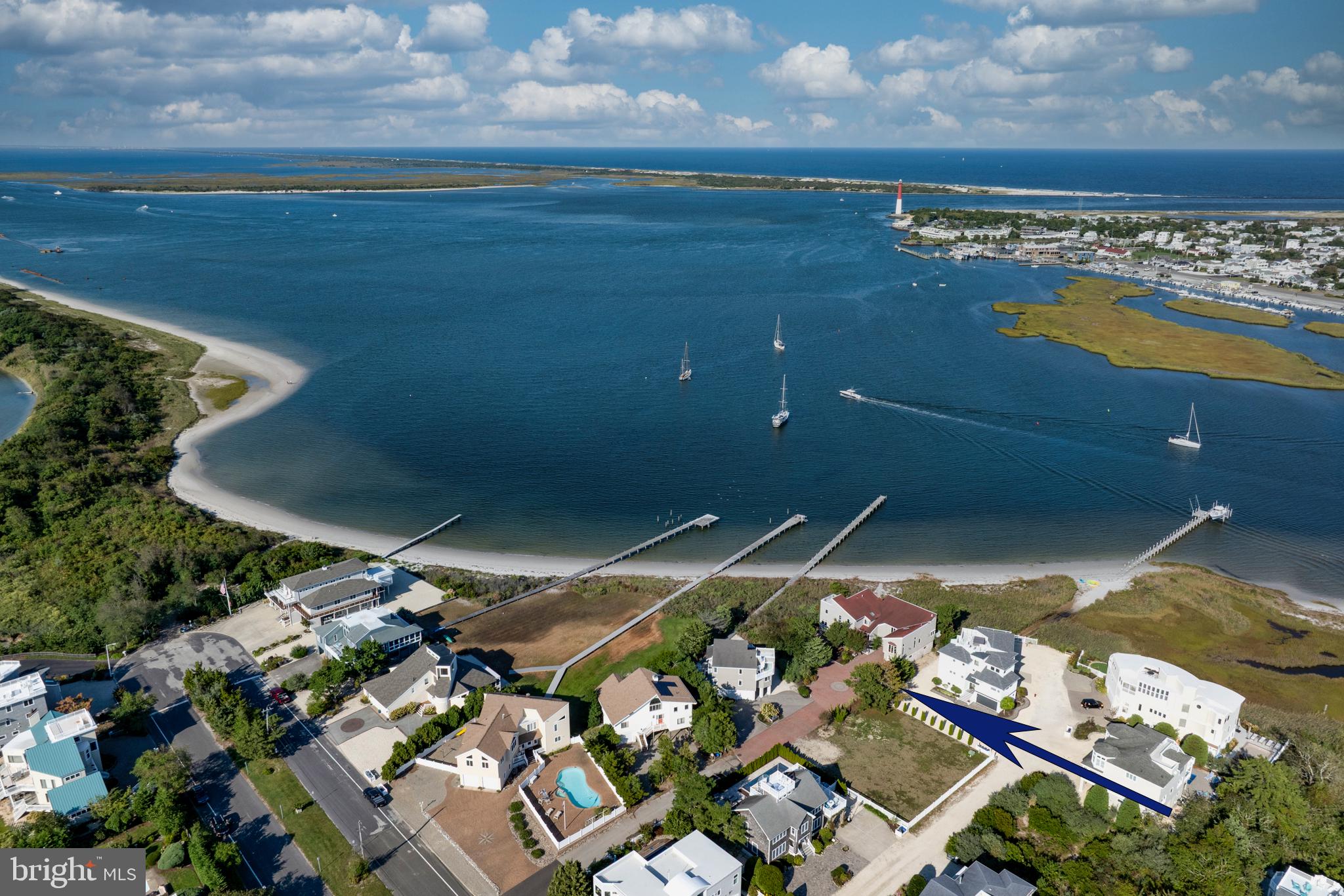 69 SUNSET BOULEVARD D