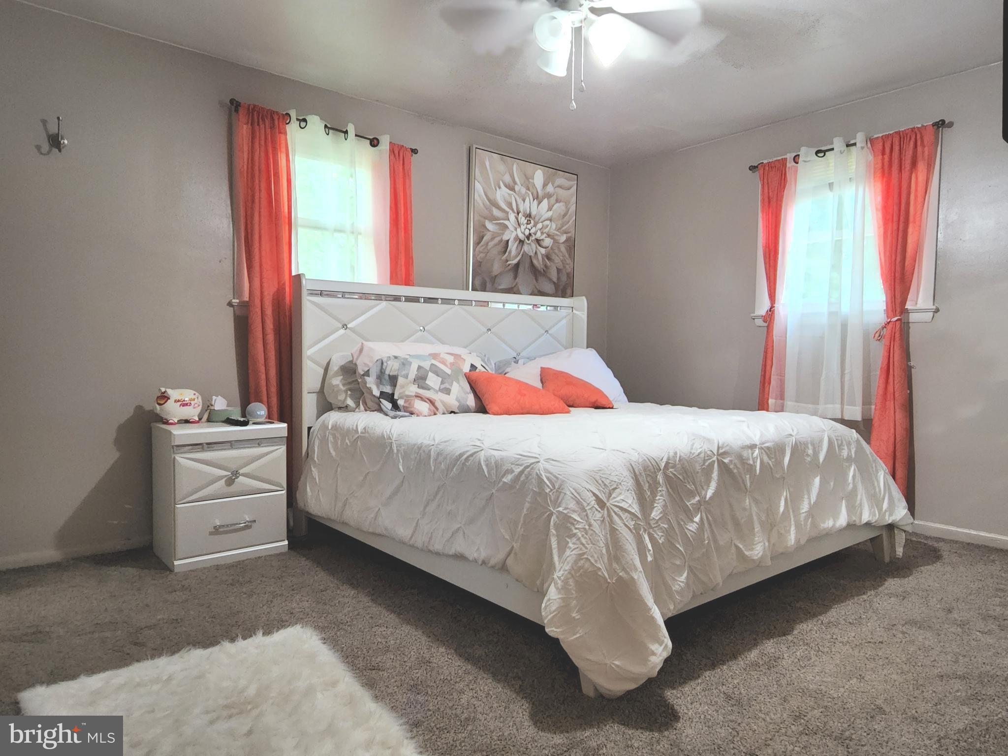 OAK ORCHARD - Residential