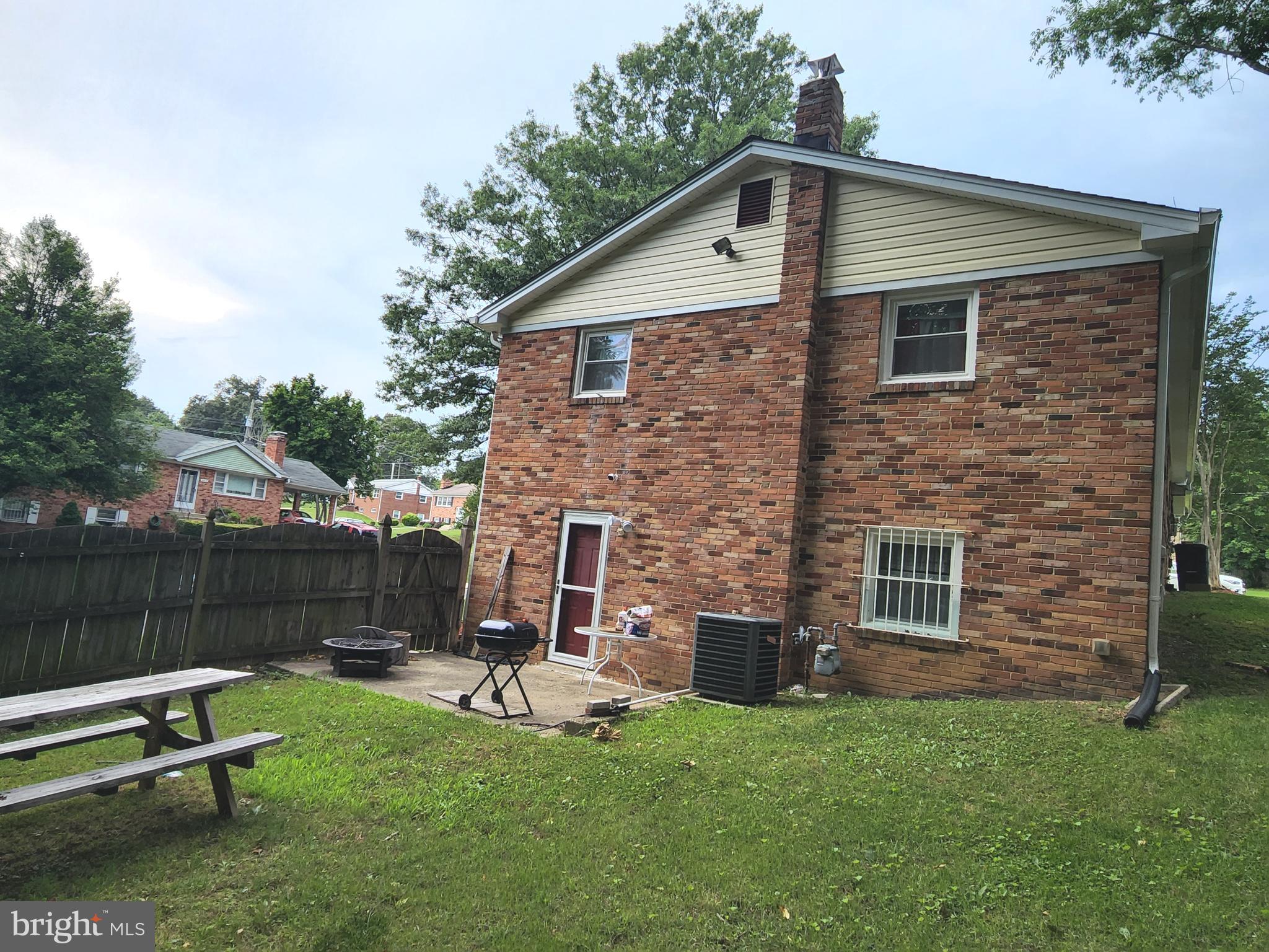 OAK ORCHARD - Residential