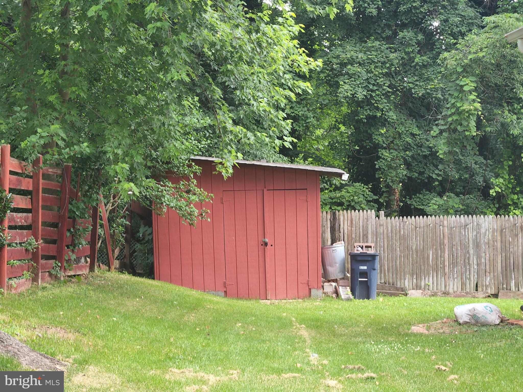 OAK ORCHARD - Residential