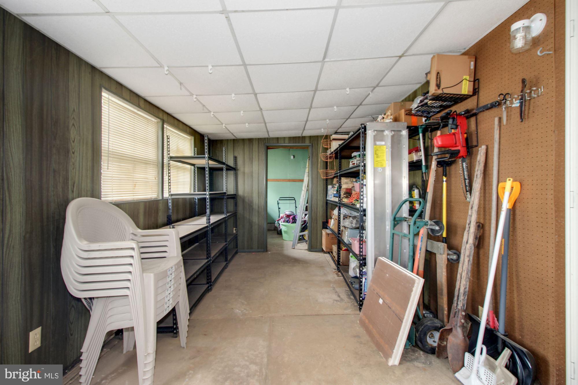 CHADWICK MANOR - Residential