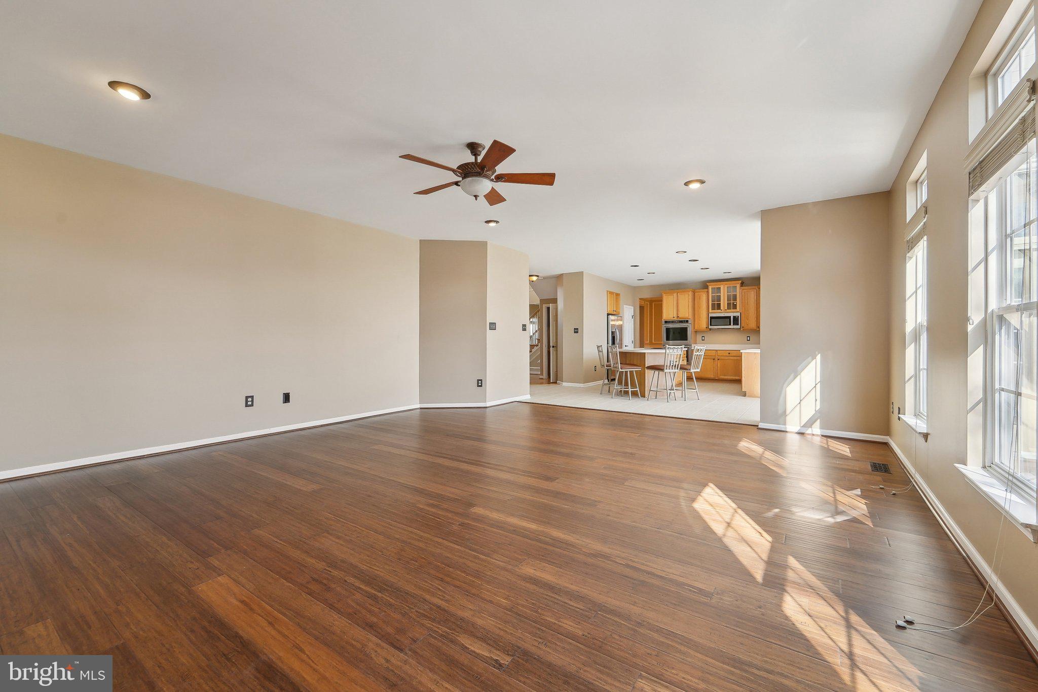 JENNA ESTATES - Residential