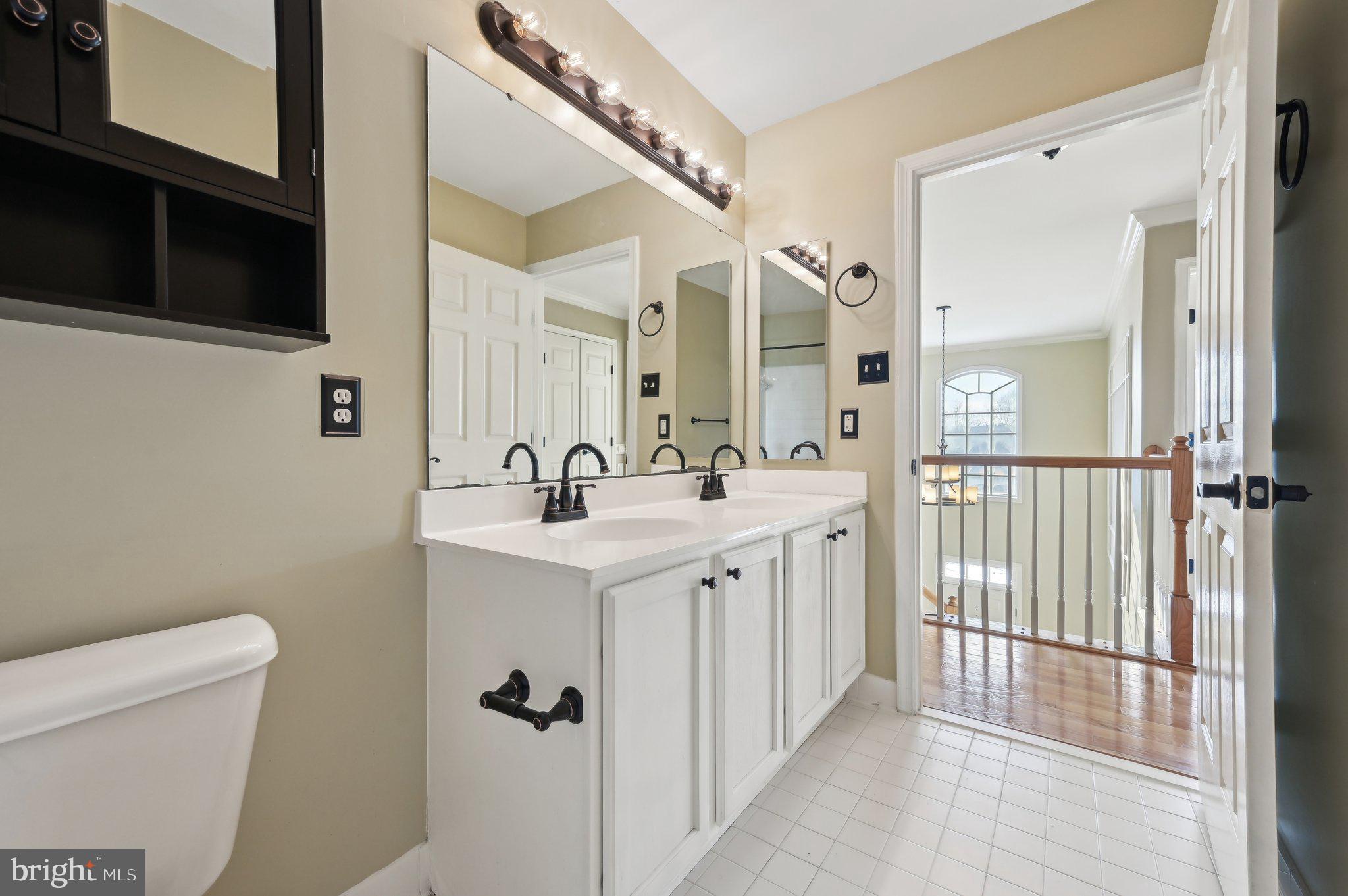 JENNA ESTATES - Residential