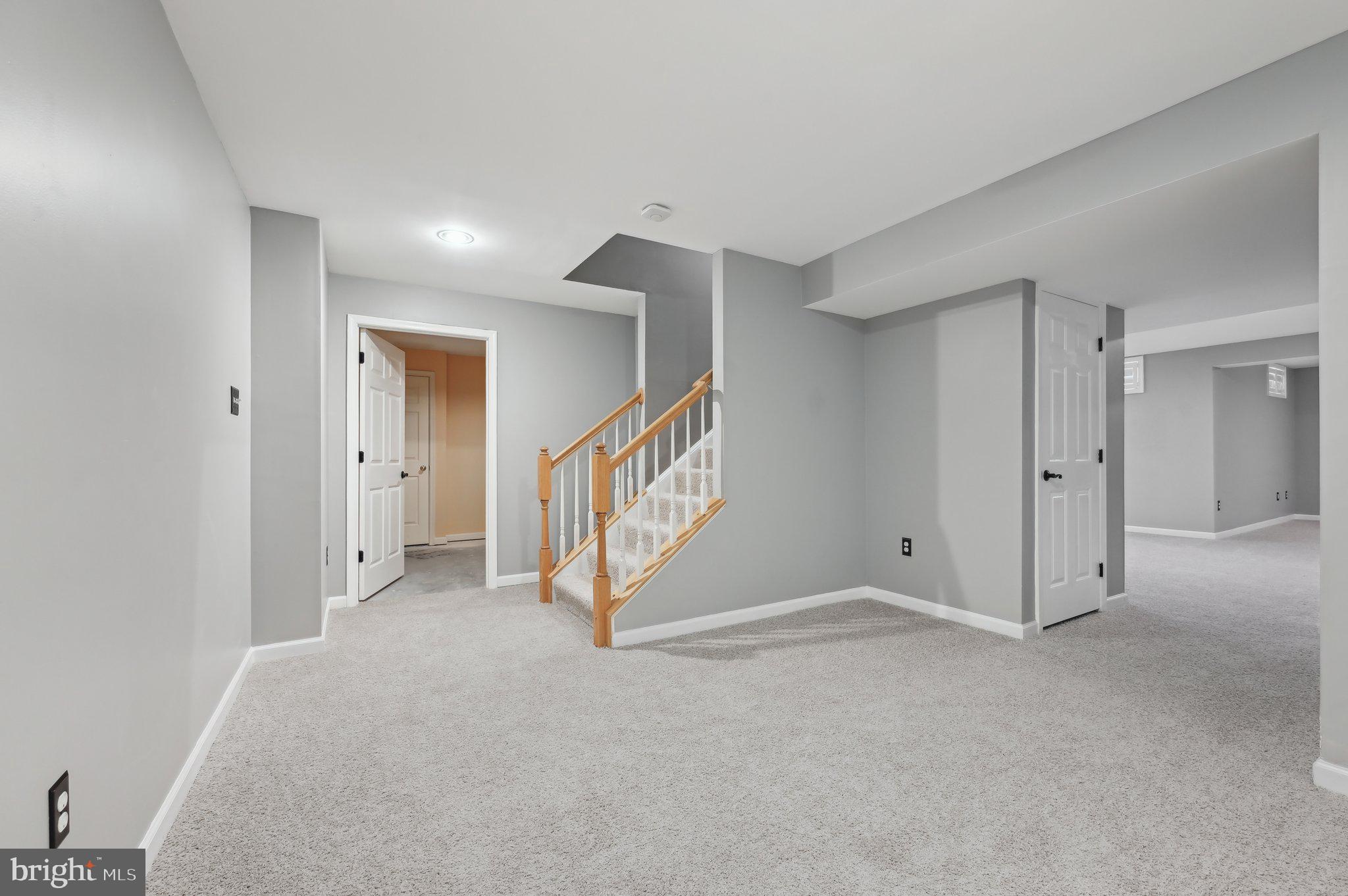 JENNA ESTATES - Residential