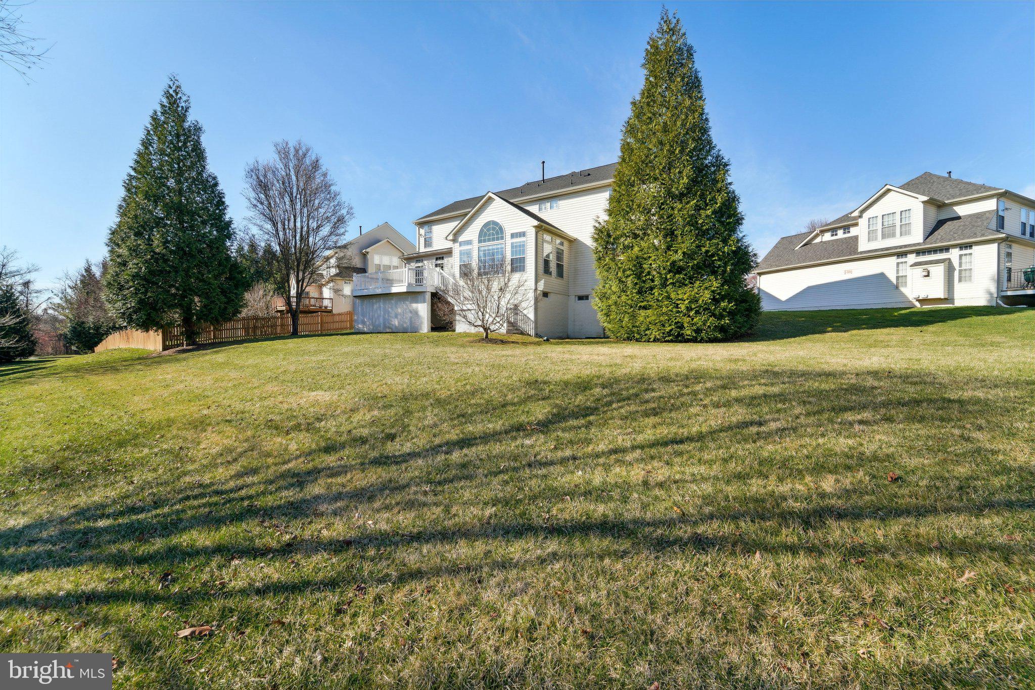 JENNA ESTATES - Residential