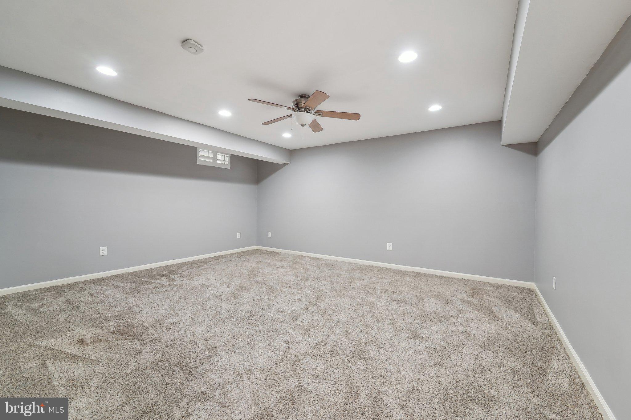 JENNA ESTATES - Residential