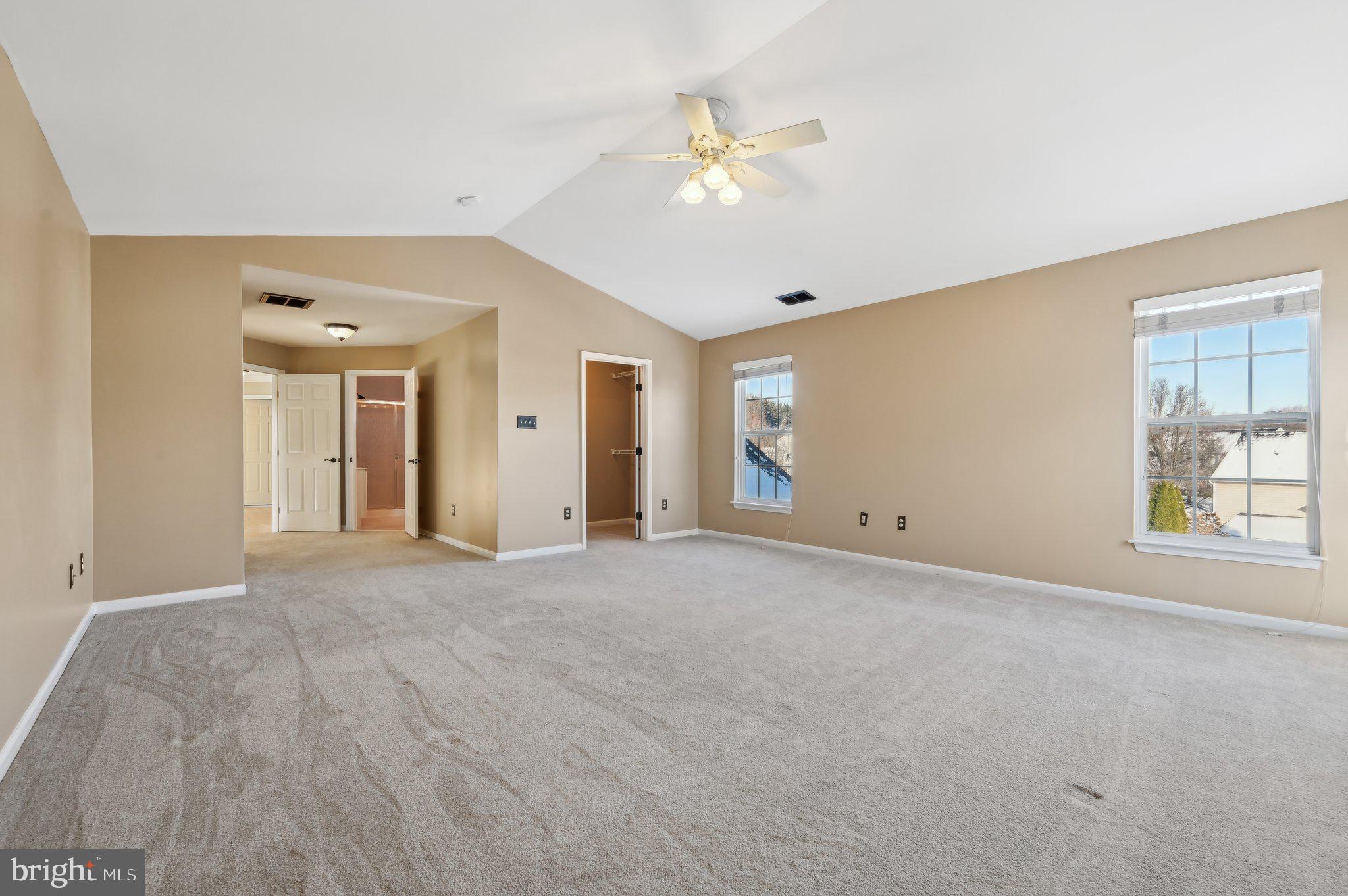 JENNA ESTATES - Residential