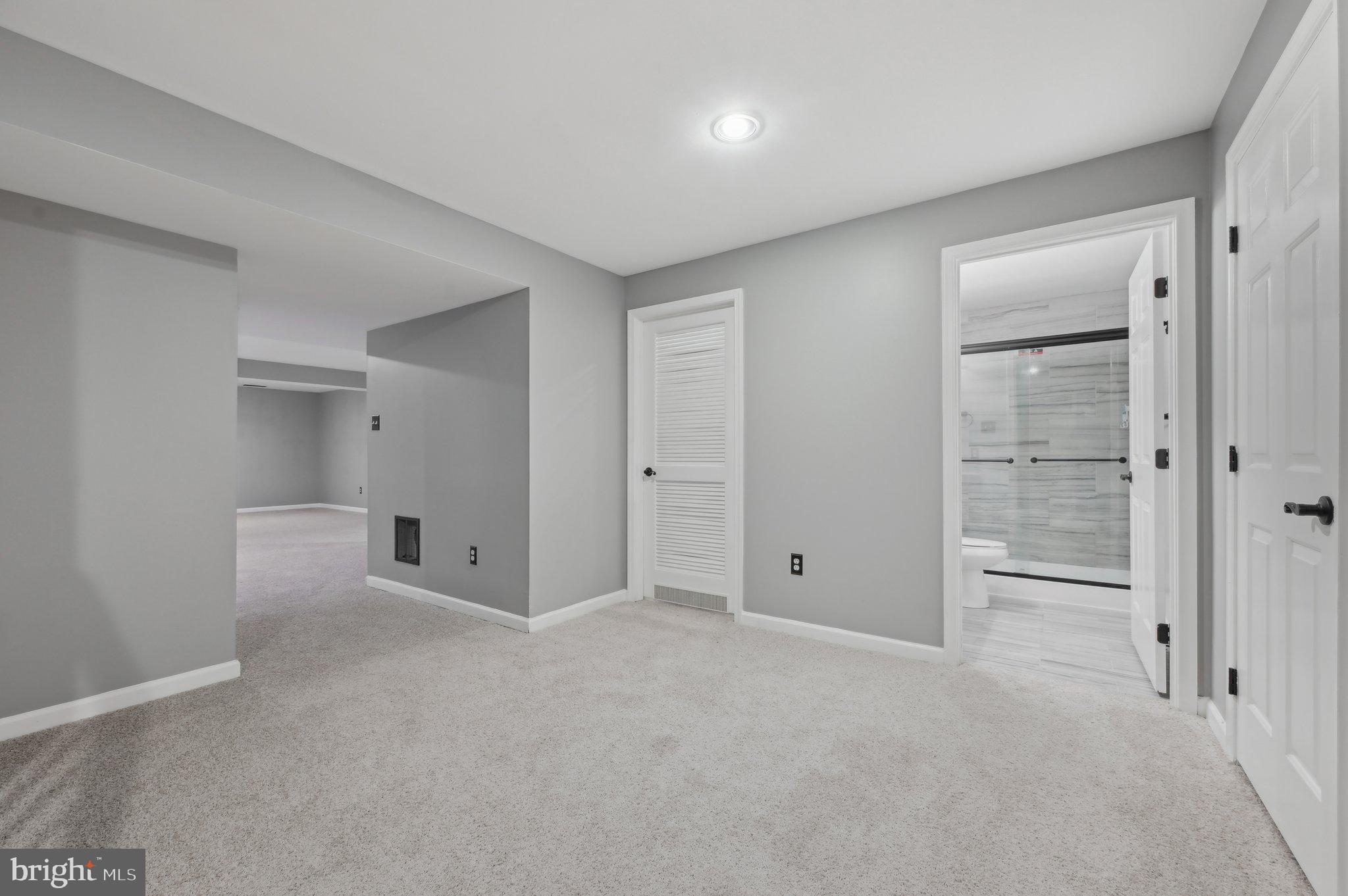 JENNA ESTATES - Residential