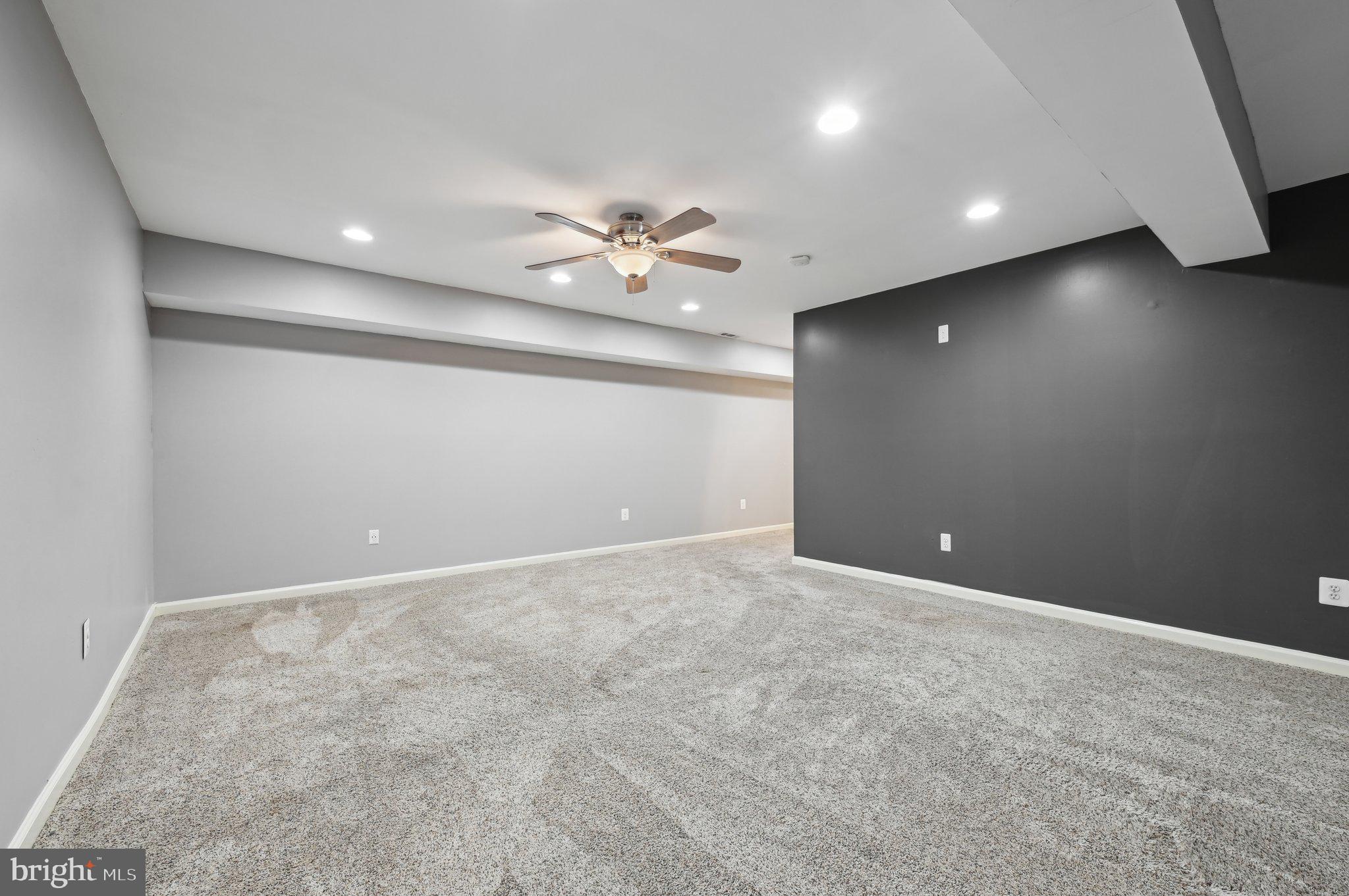 JENNA ESTATES - Residential