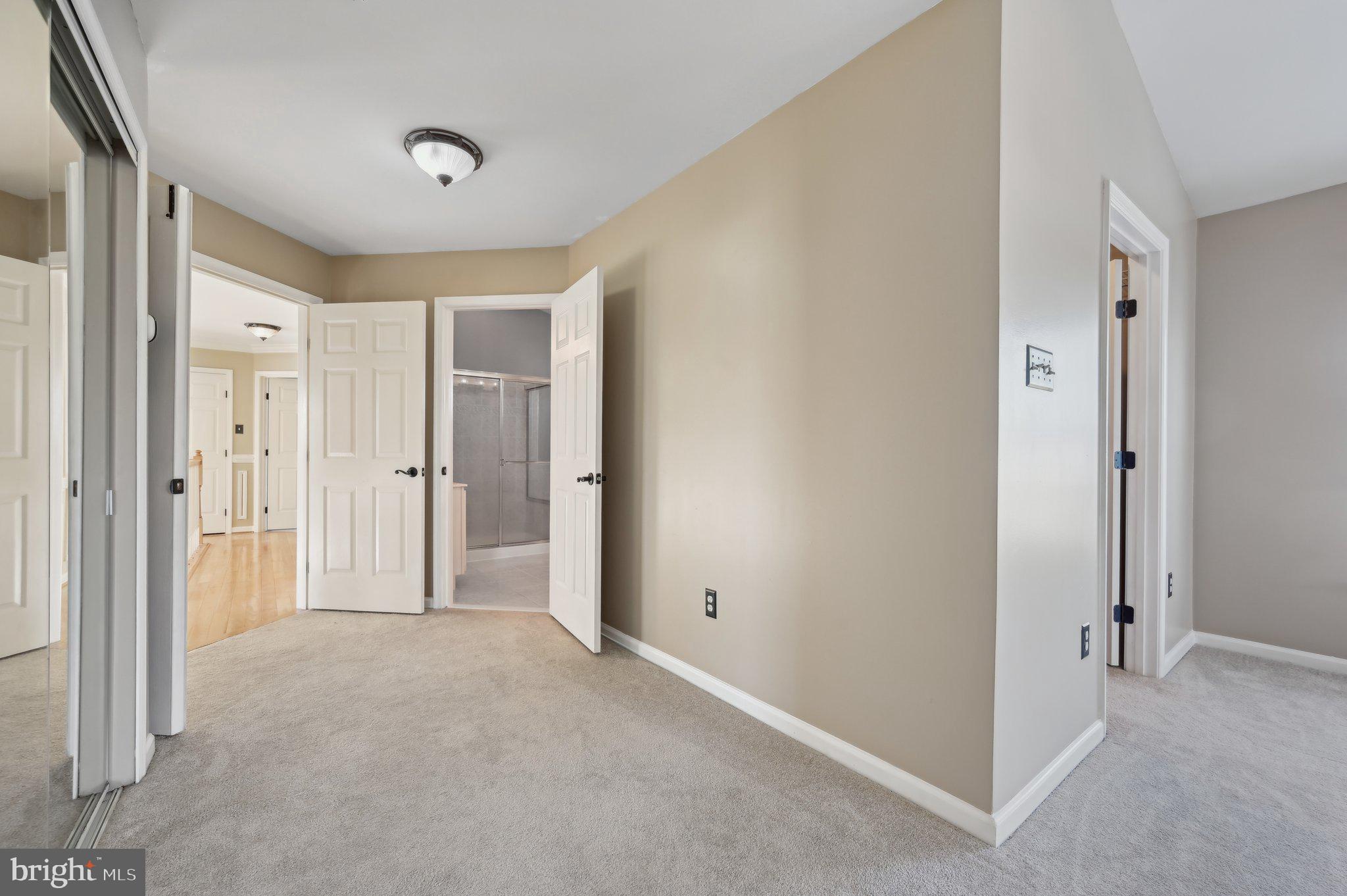 JENNA ESTATES - Residential