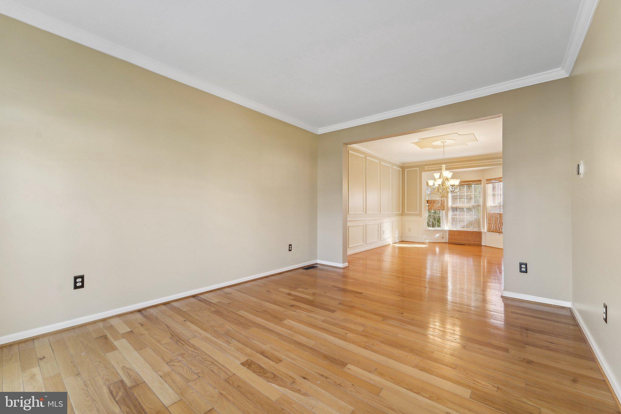 JENNA ESTATES - Residential