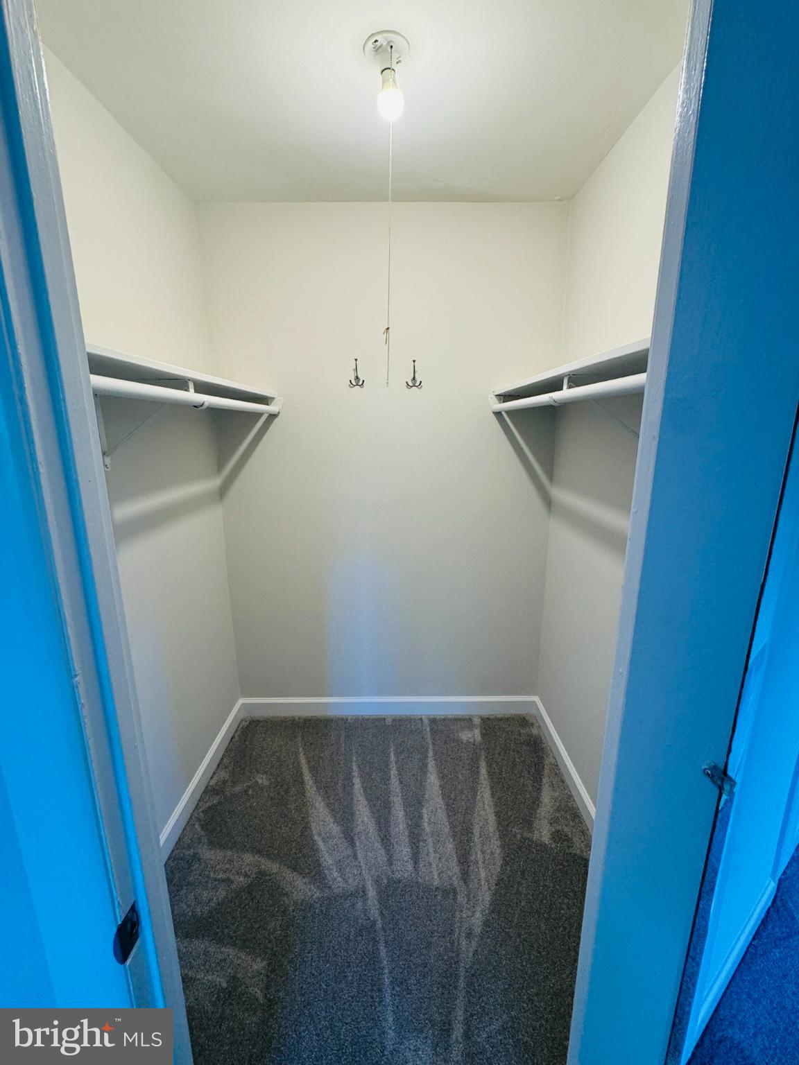 FOXCROFT COLONY CONDOS - Residential