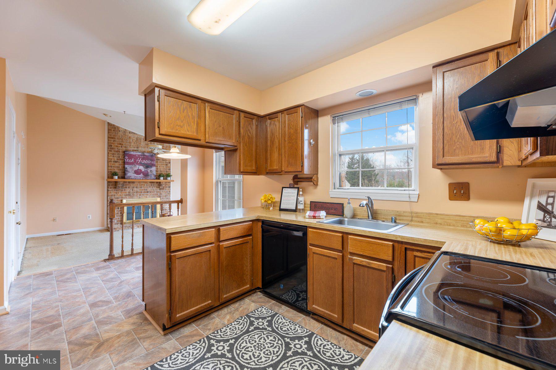 WATERS LANDING - Residential