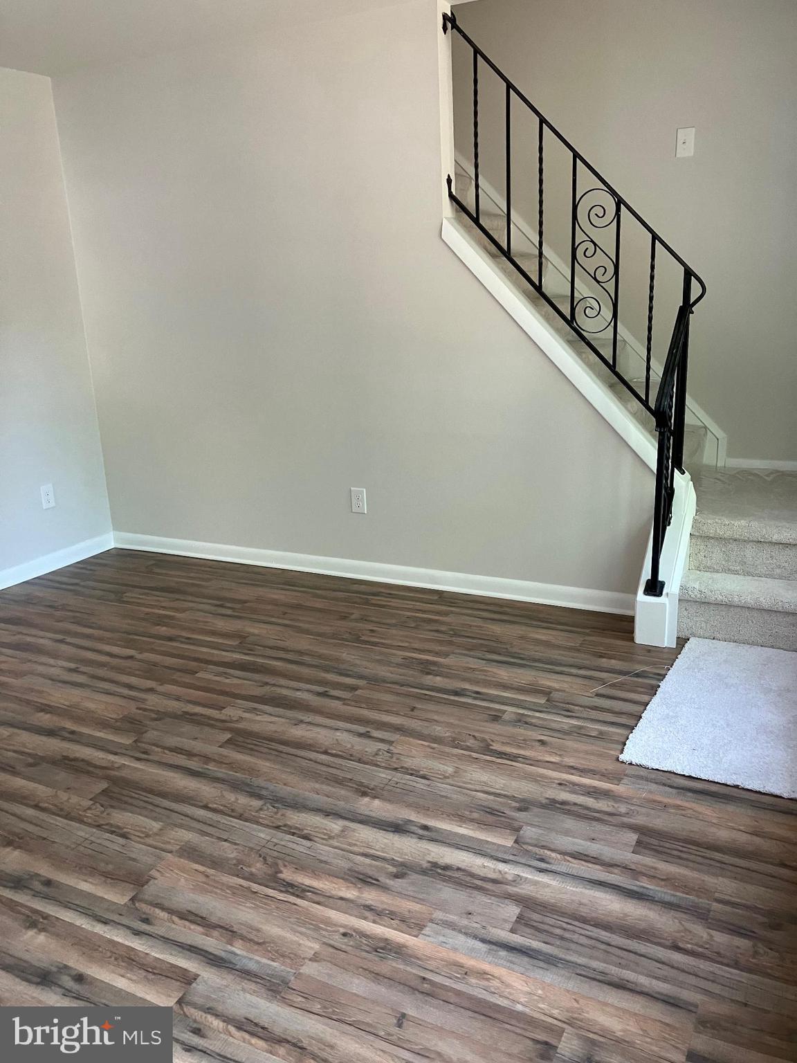 171 REDWOOD DRIVE