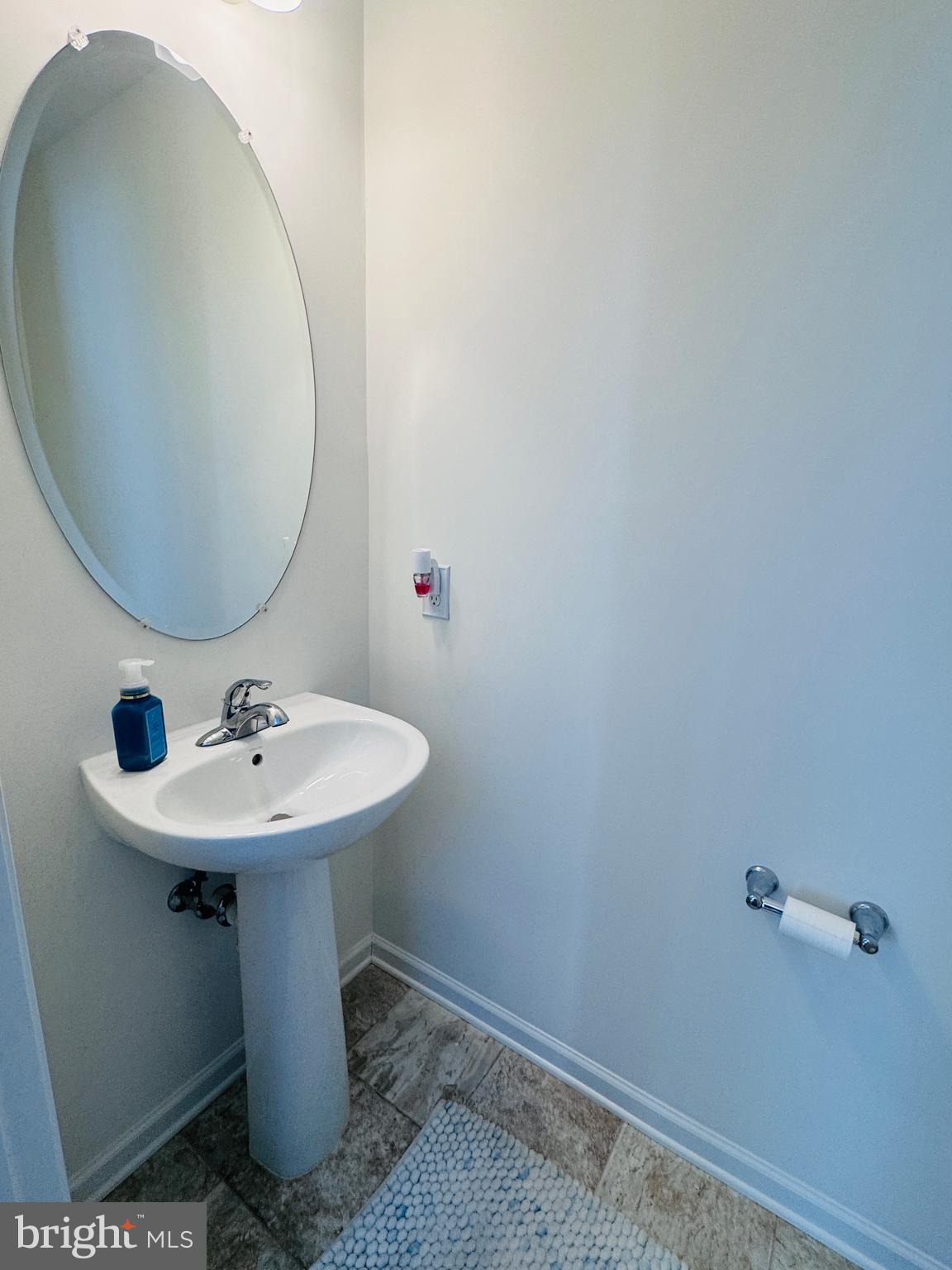 BRIAR RUN - Residential Lease