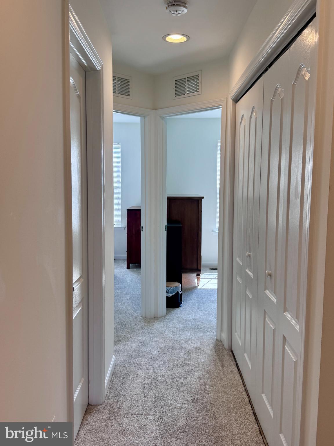 BRIAR RUN - Residential Lease