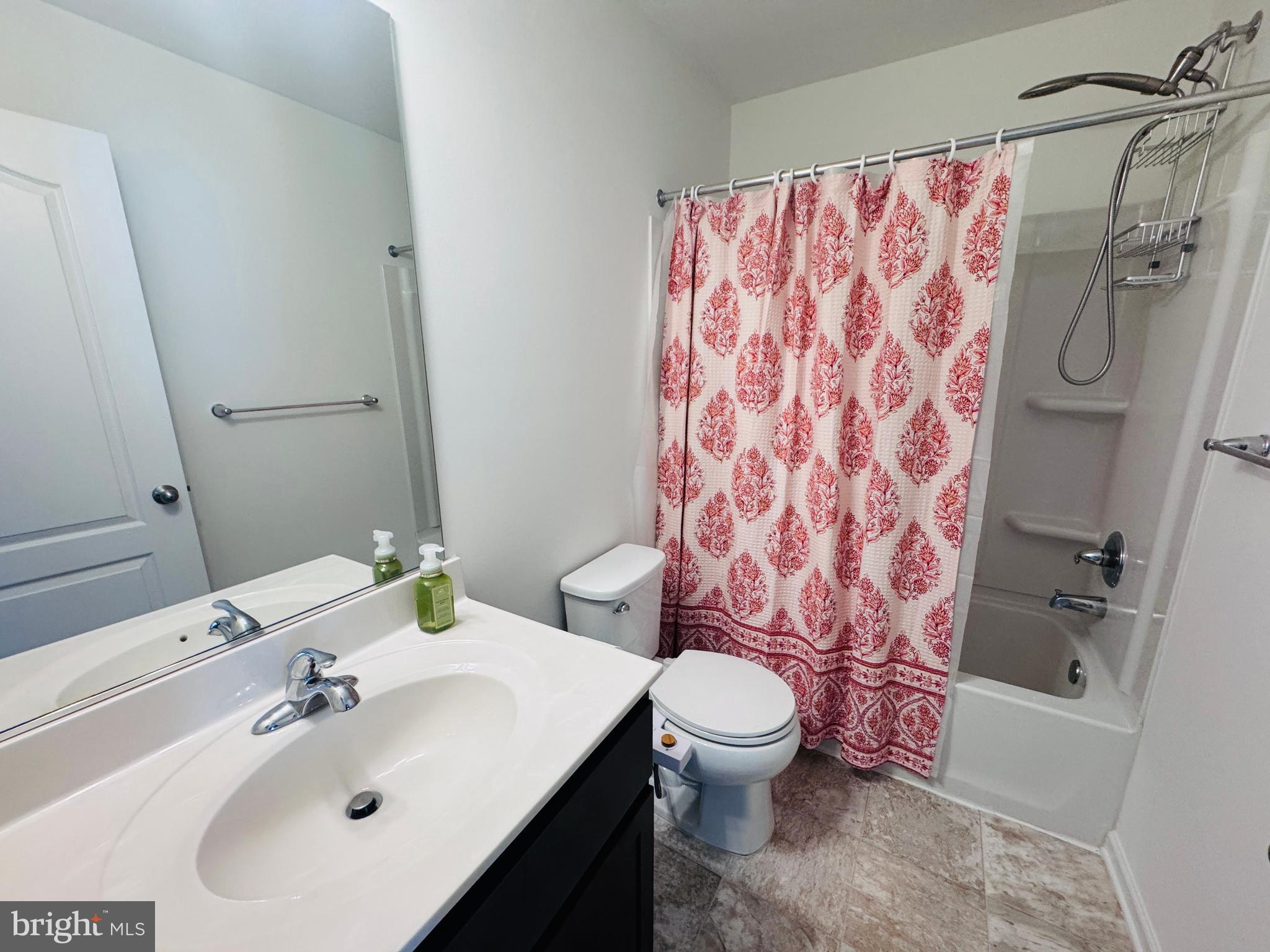 BRIAR RUN - Residential Lease