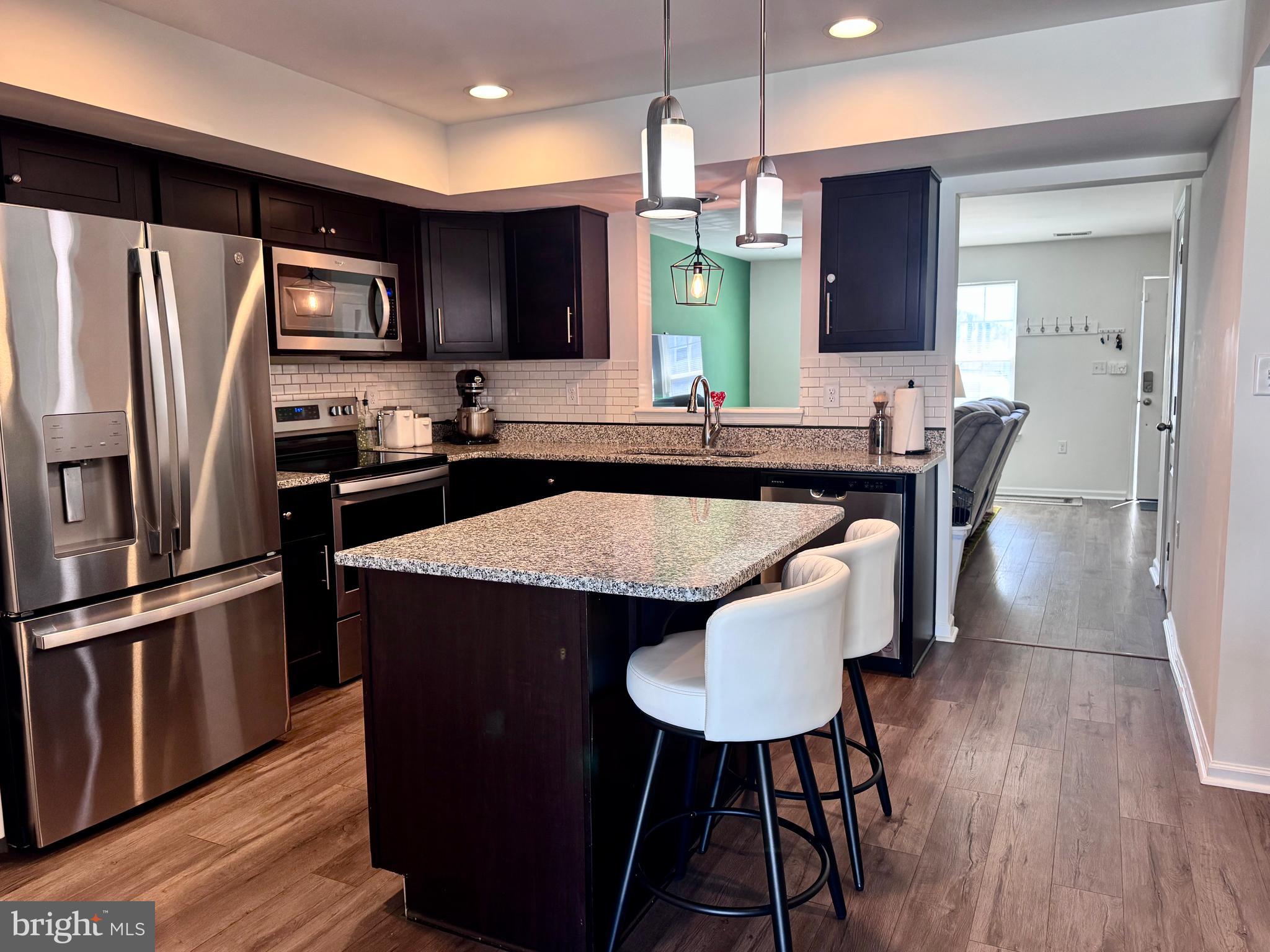 BRIAR RUN - Residential Lease