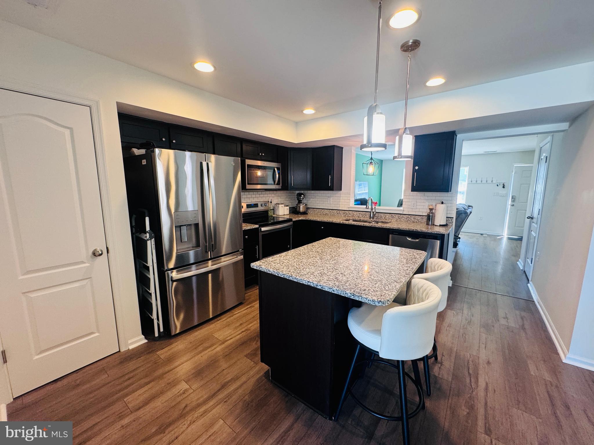 BRIAR RUN - Residential Lease