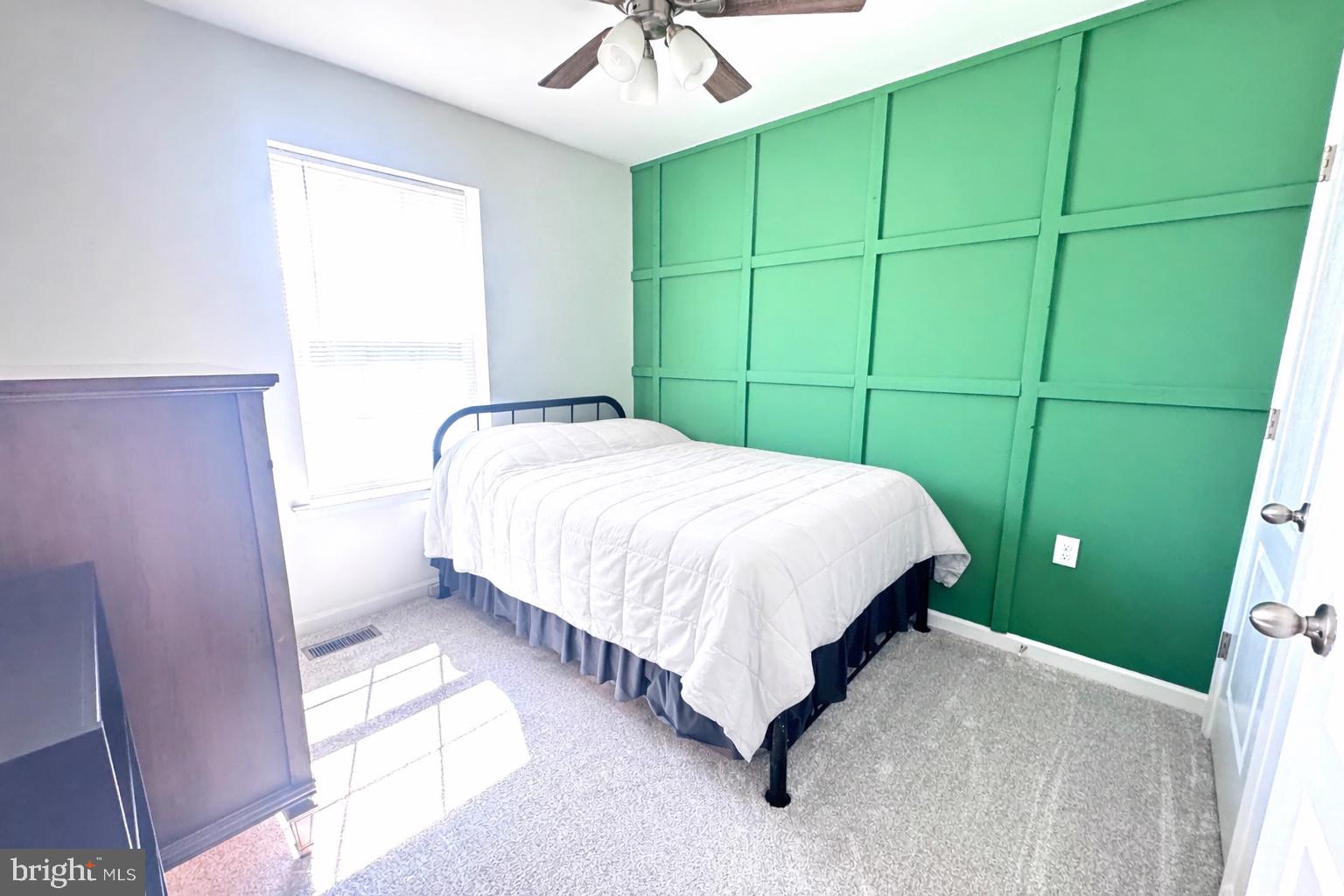 BRIAR RUN - Residential Lease