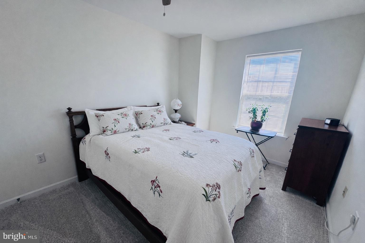 BRIAR RUN - Residential Lease