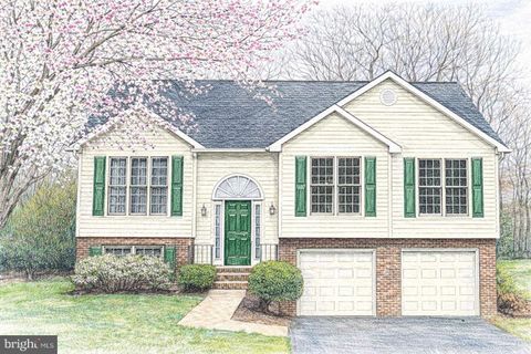 Photo of 9805 Kenmore Court, FREDERICKSBURG, VA 22408 (MLS # VASP2040450)