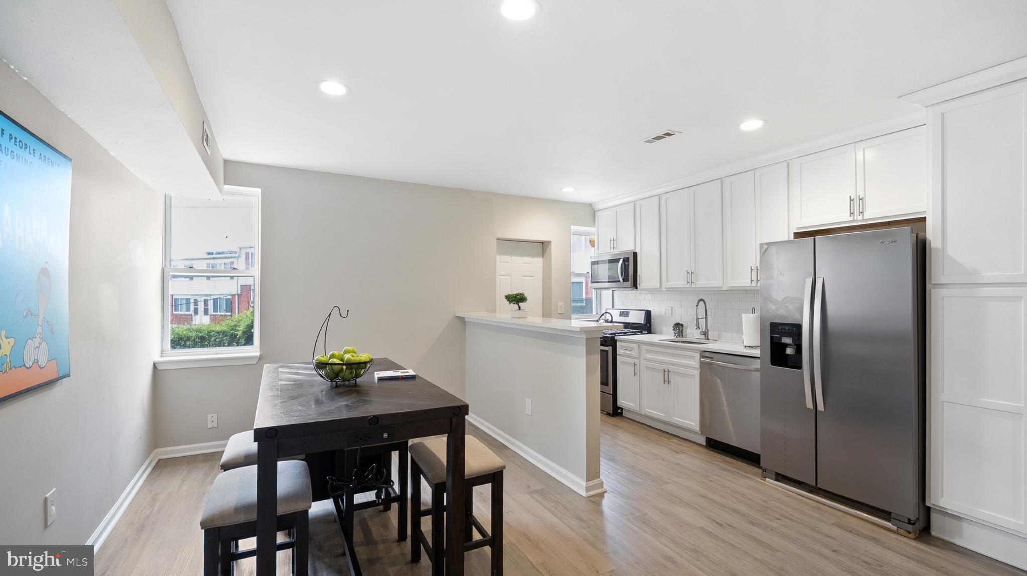709 E 30TH STREET