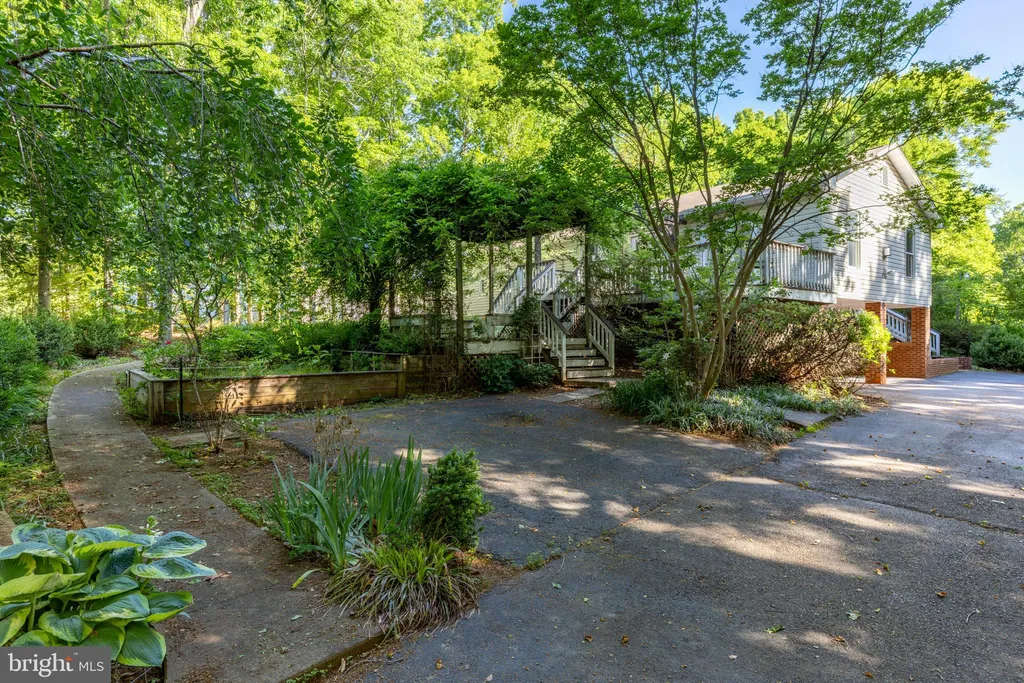 Additional image 9 of 3628 S Spotswood Trail, Barboursville, VA 22923