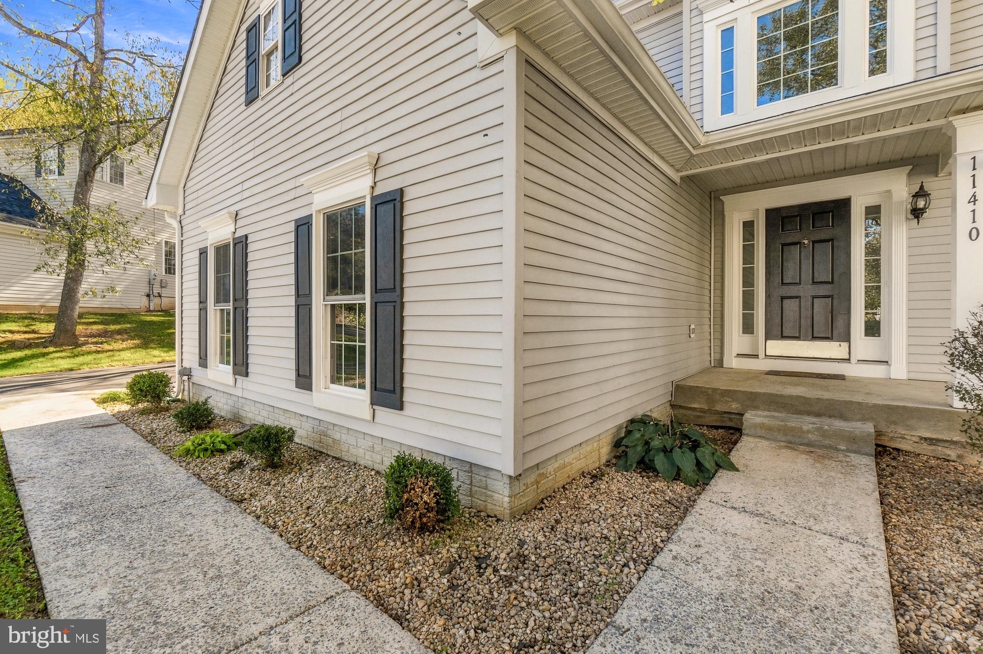 11410 ROLLING GREEN PLACE