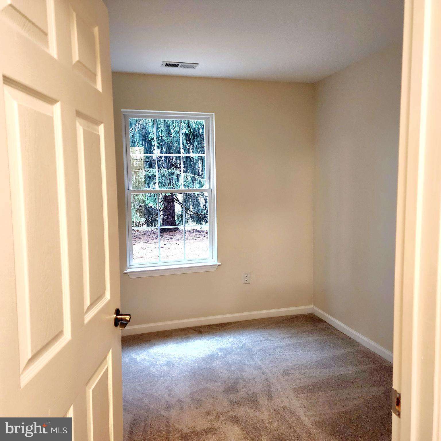 GREENBRIER HILLS - Residential