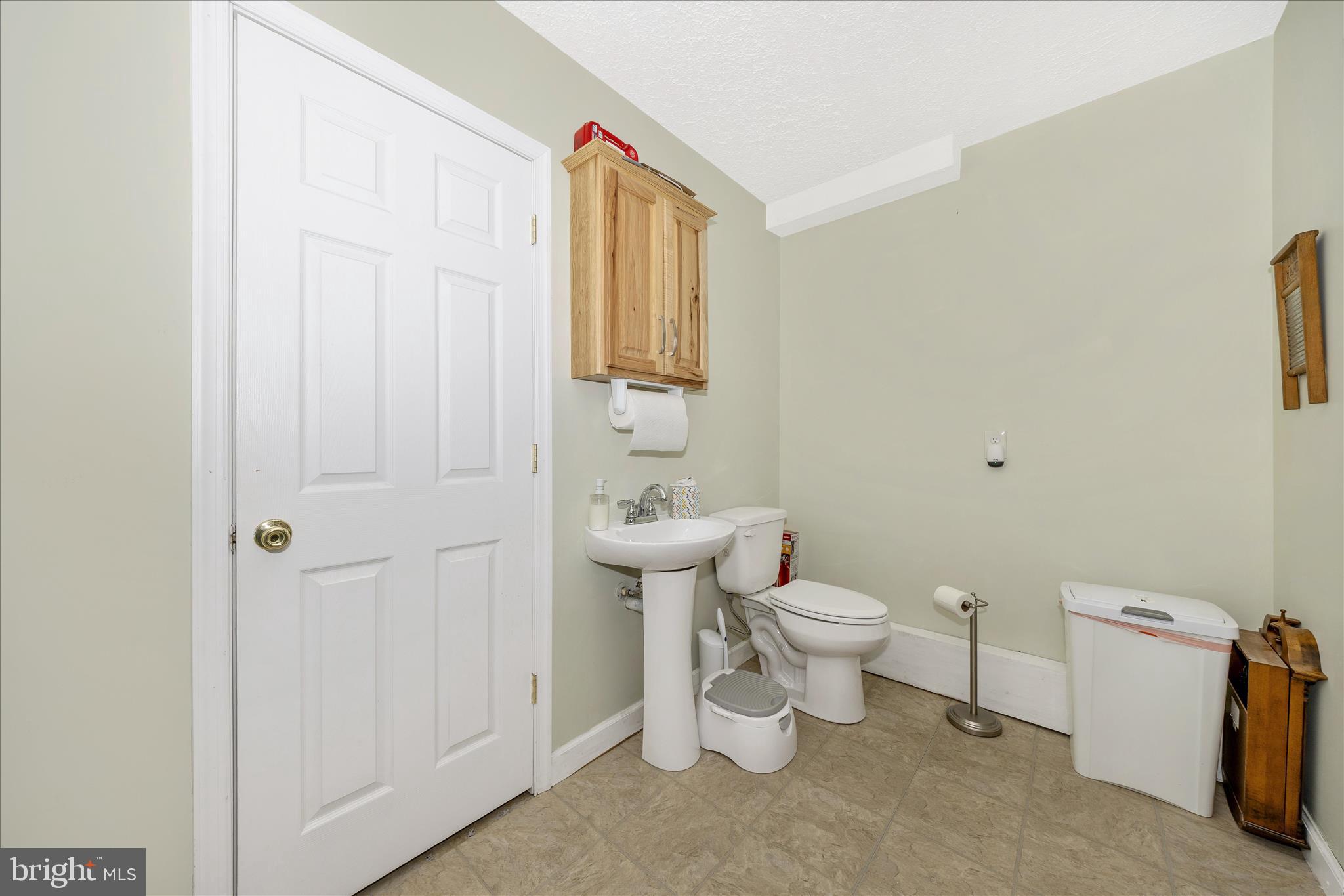 WESTMINISTER HEIGHTS - Residential