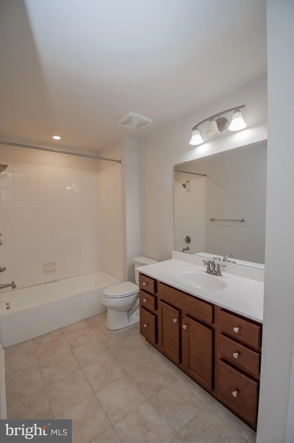 Millsboro, Delaware 19966, United States, 3 Bedrooms Bedrooms, ,4 BathroomsBathrooms,Residential,Active,247095