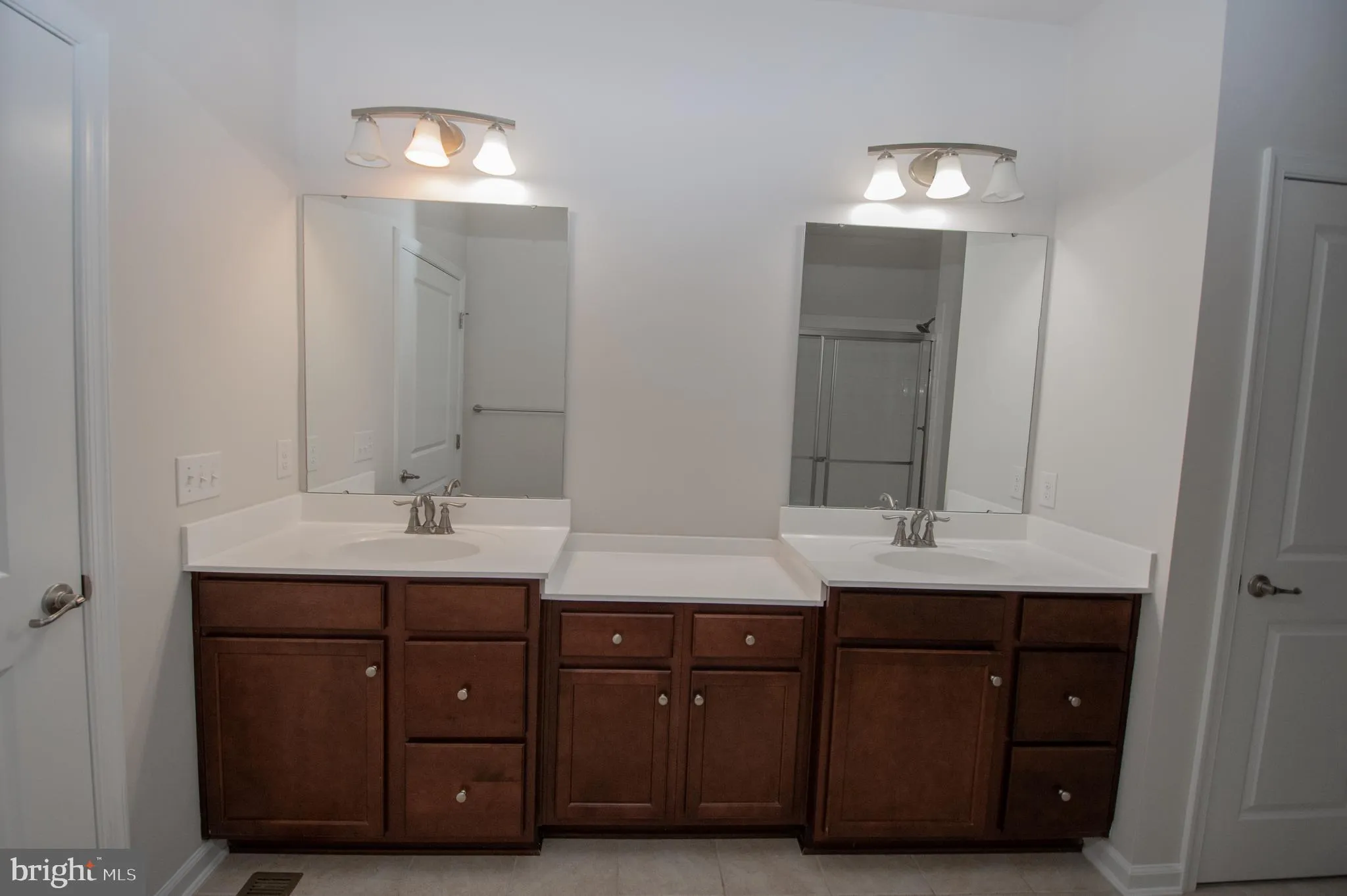 Millsboro, Delaware 19966, United States, 3 Bedrooms Bedrooms, ,4 BathroomsBathrooms,Residential,Active,247095