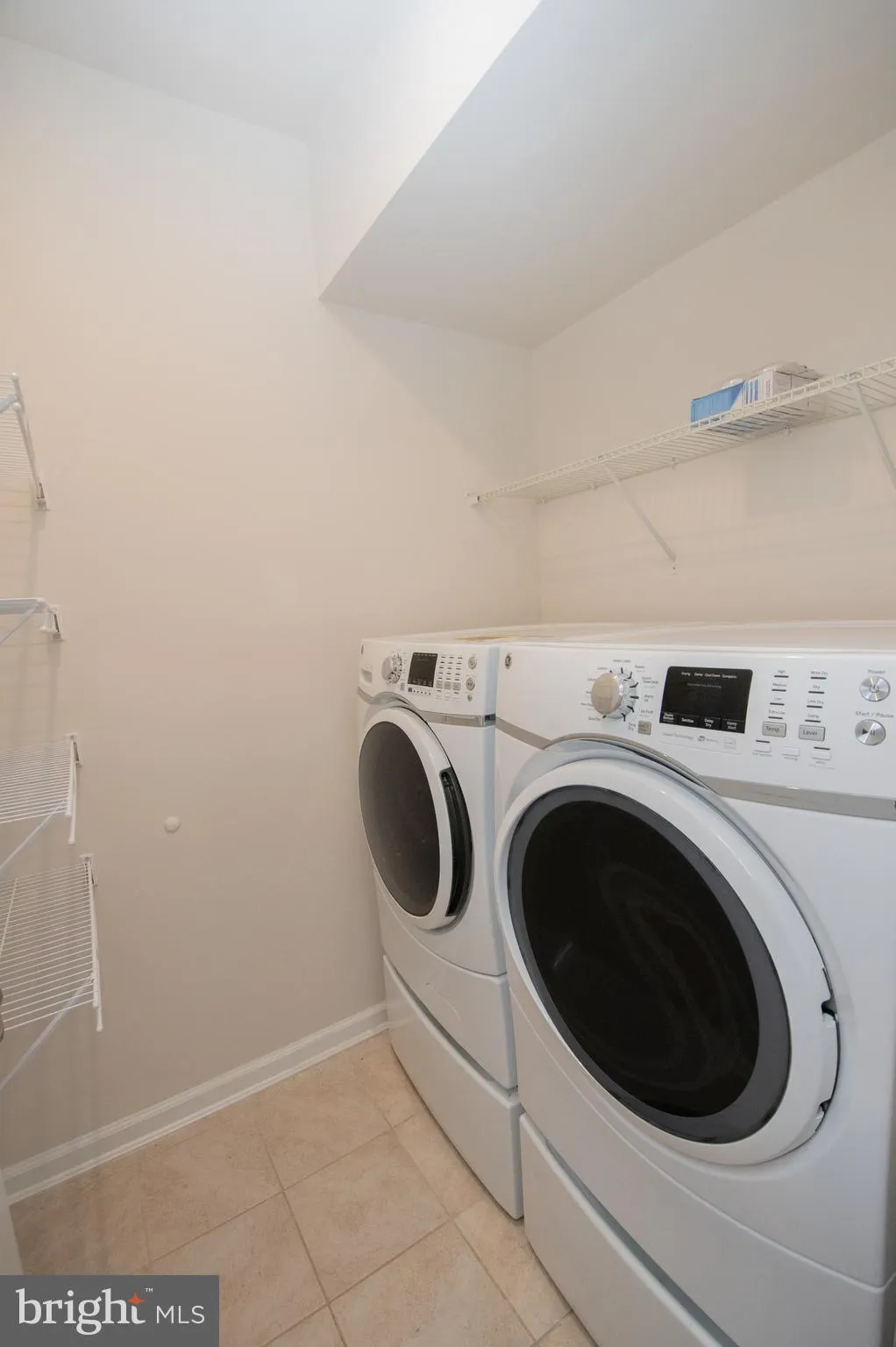 Millsboro, Delaware 19966, United States, 3 Bedrooms Bedrooms, ,4 BathroomsBathrooms,Residential,Active,247095