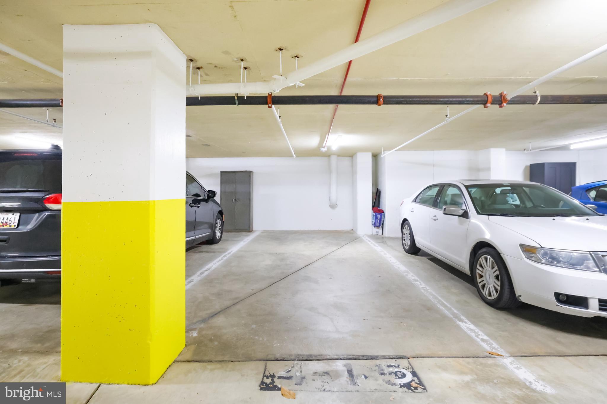 LEISURE WORLD - Residential