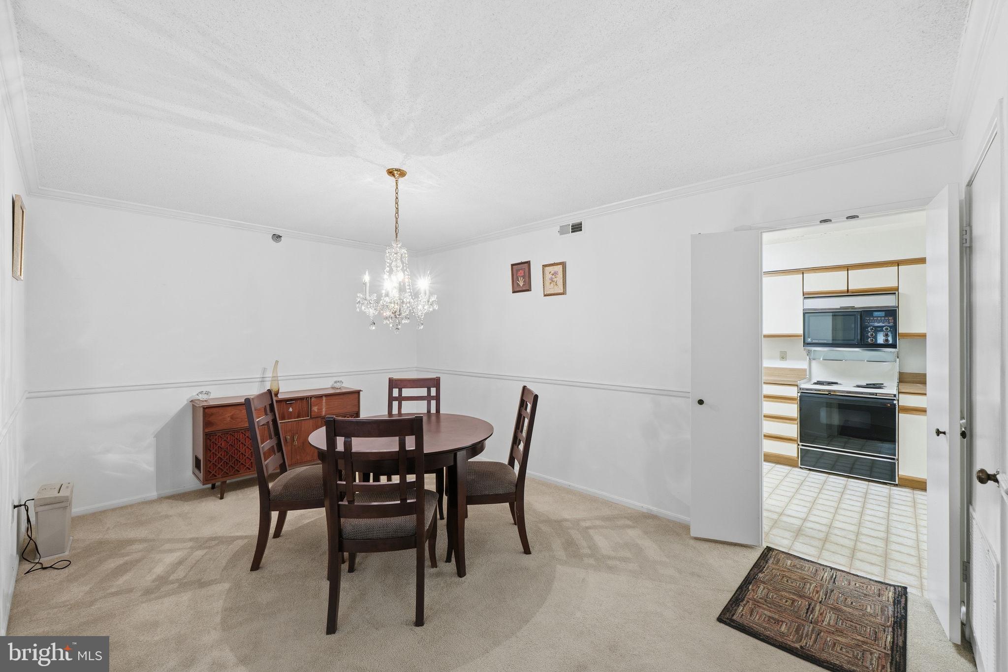 LEISURE WORLD - Residential