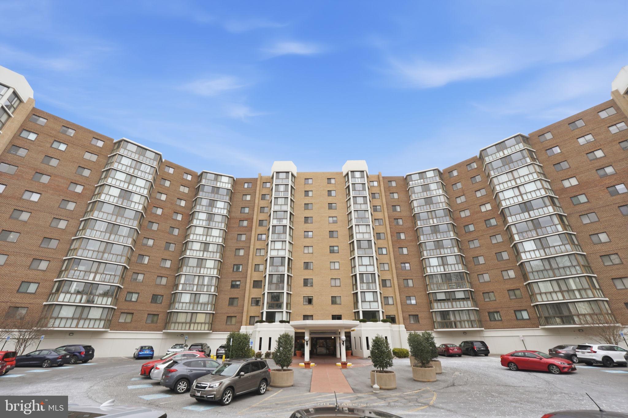 LEISURE WORLD - Residential