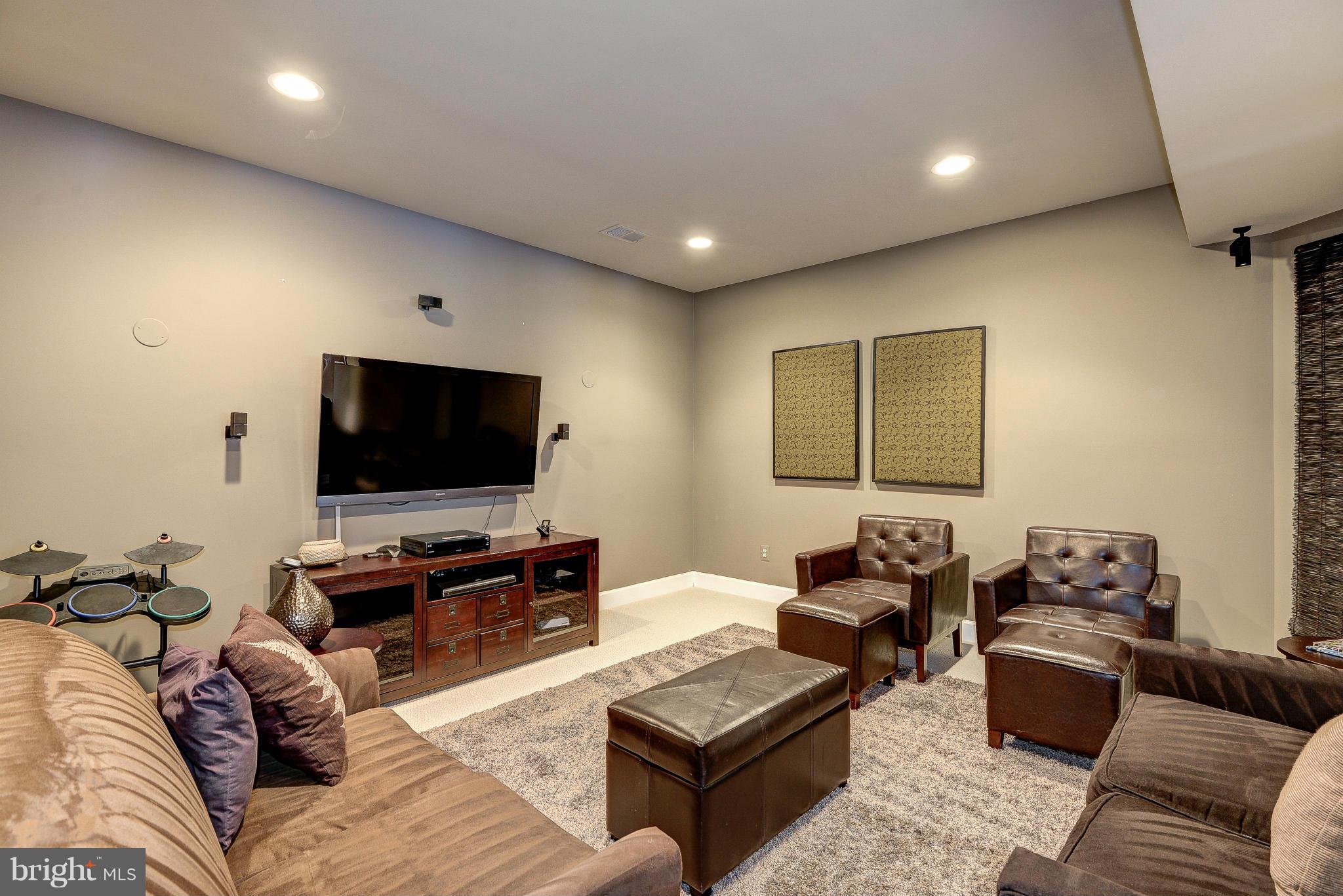 GROVEMONT - Residential