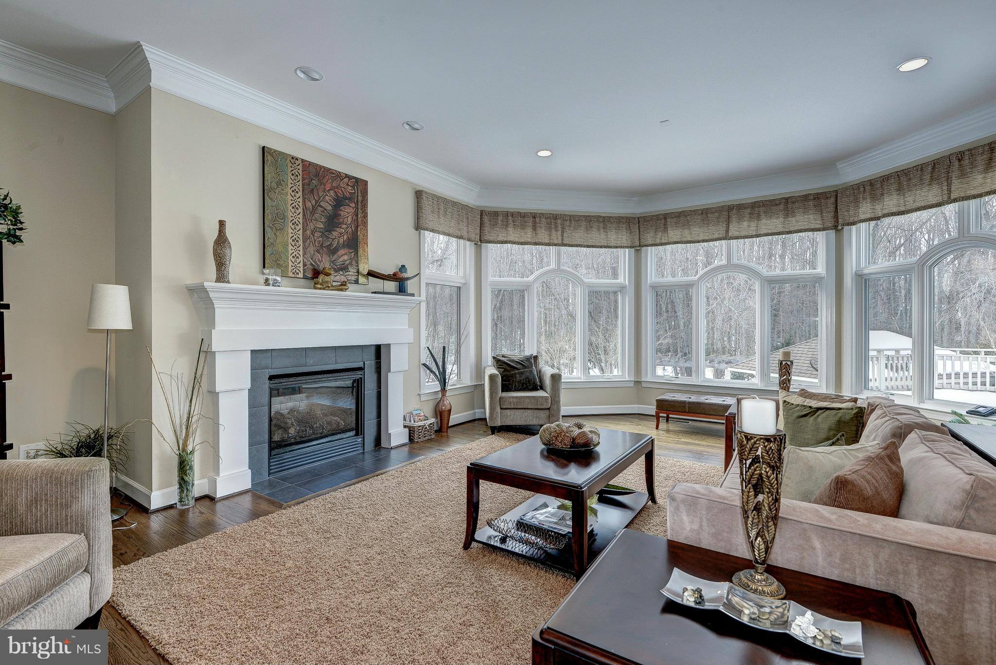 GROVEMONT - Residential