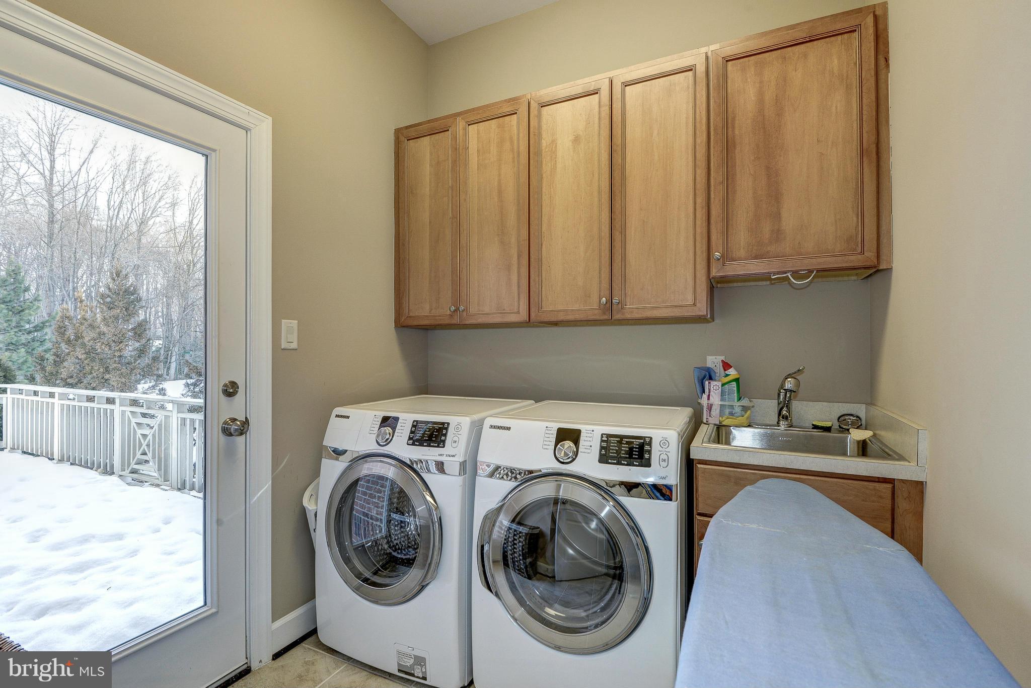 GROVEMONT - Residential