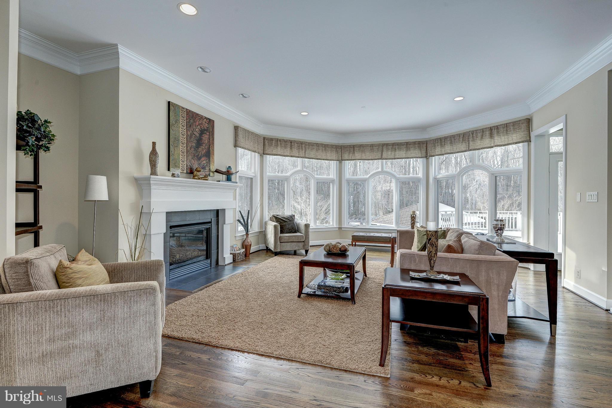 GROVEMONT - Residential