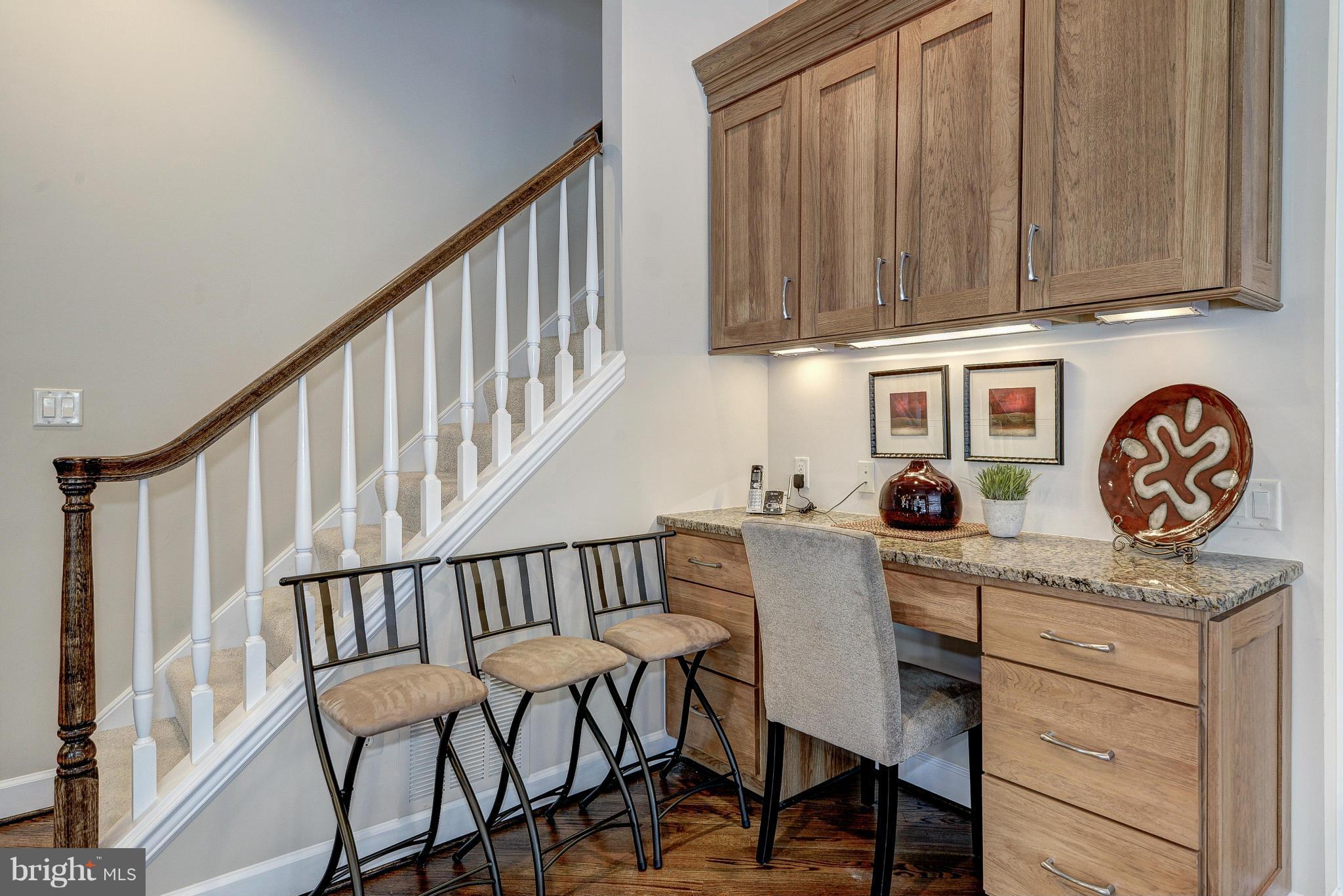 GROVEMONT - Residential