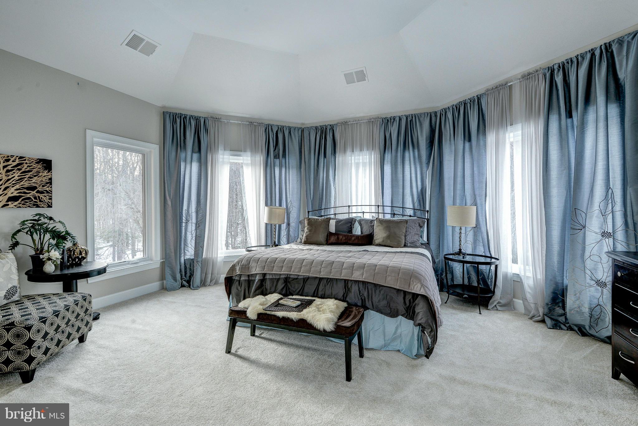 GROVEMONT - Residential