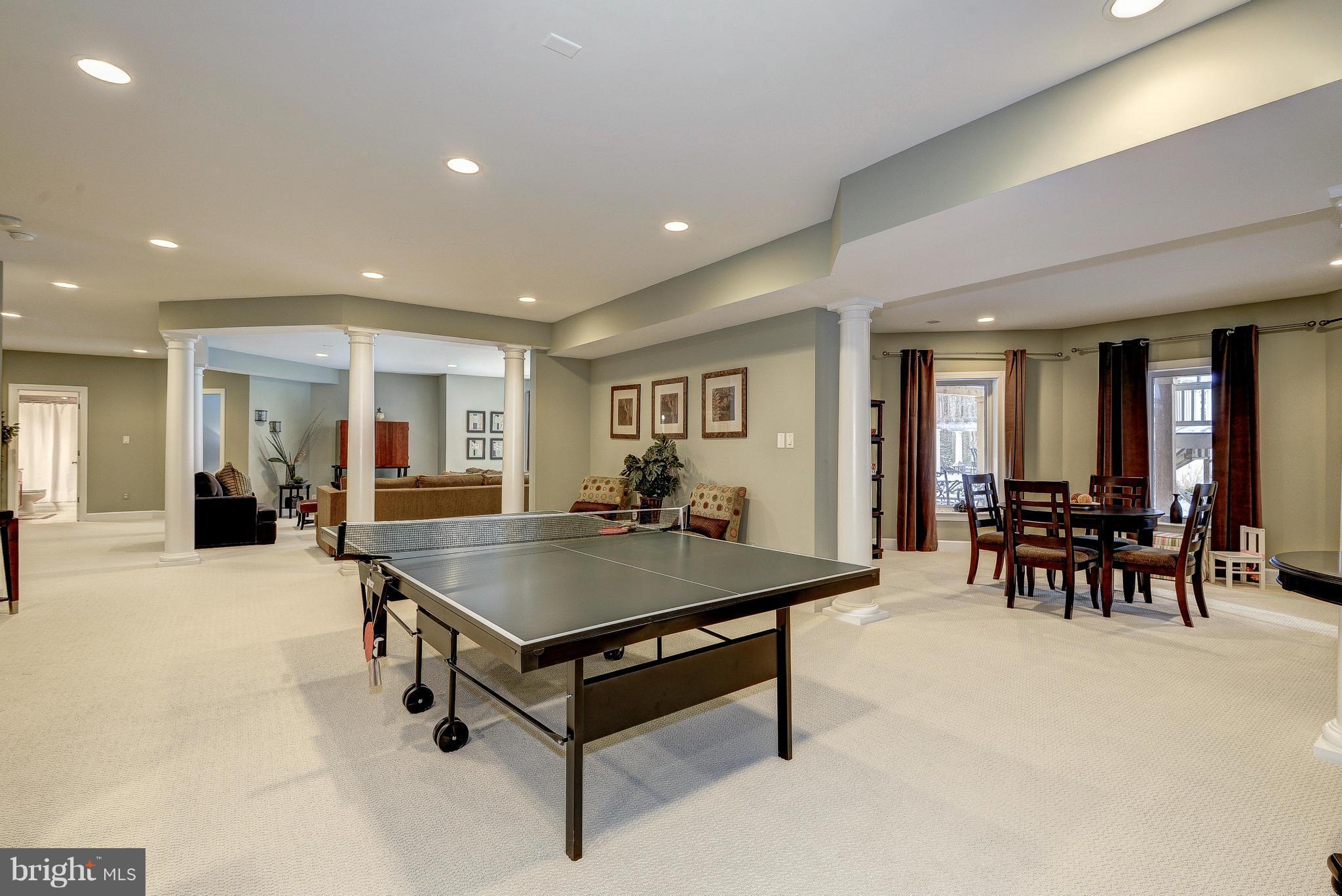 GROVEMONT - Residential